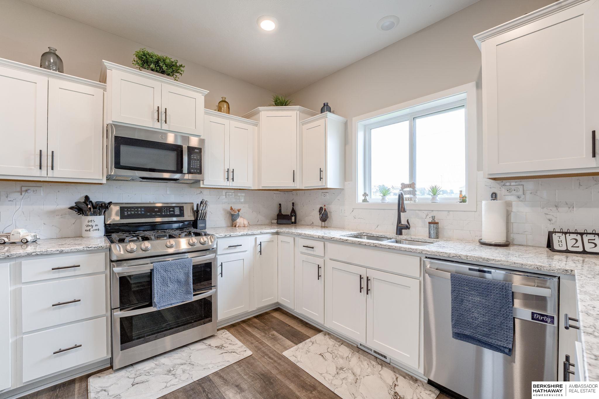 Bellevue, Nebraska 68133, United States, 3 Bedrooms Bedrooms, ,3 BathroomsBathrooms,Residential,Active,178837