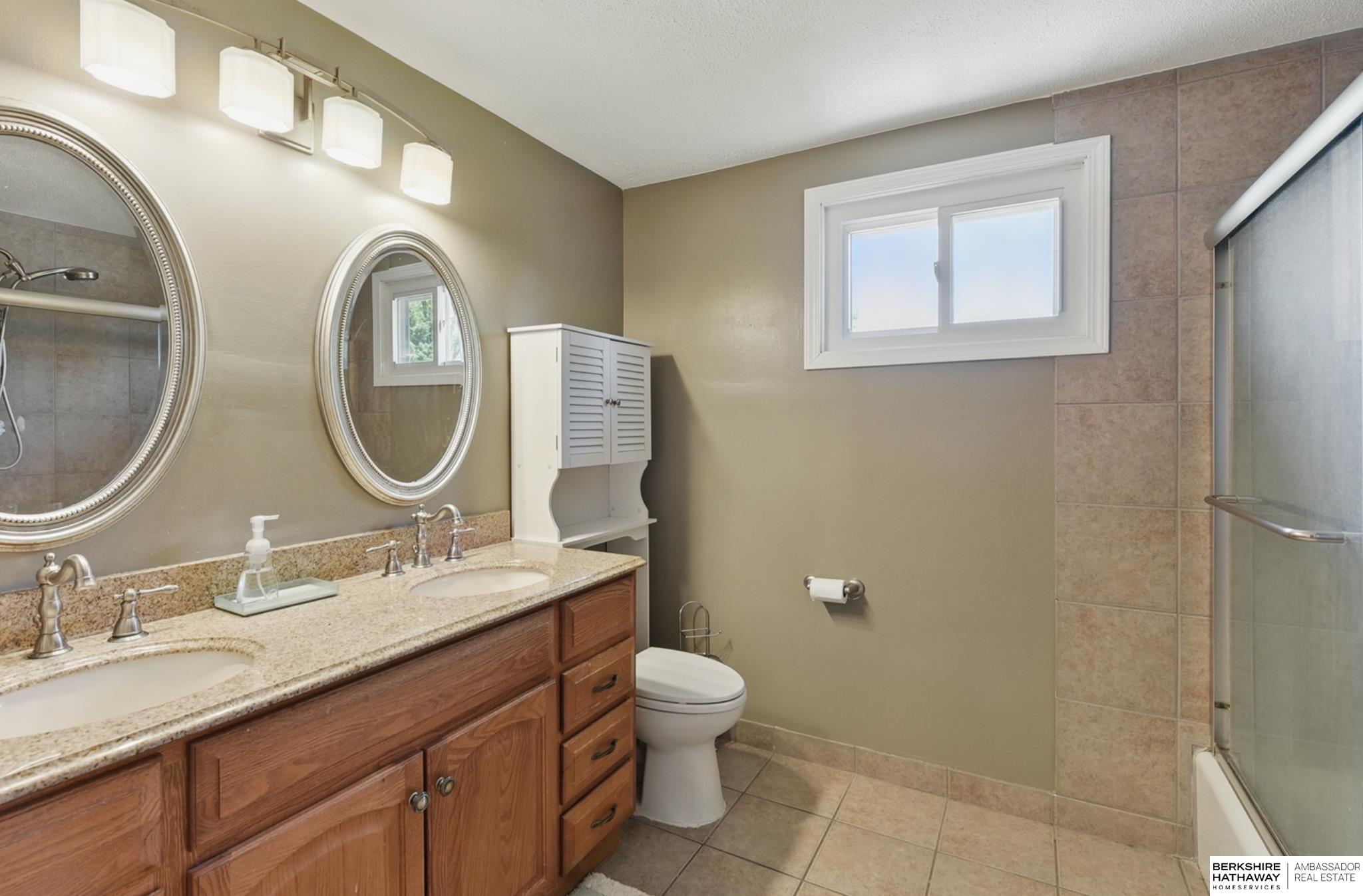 Omaha, Nebraska 68137, United States, 5 Bedrooms Bedrooms, ,3 BathroomsBathrooms,Residential,Active,141192