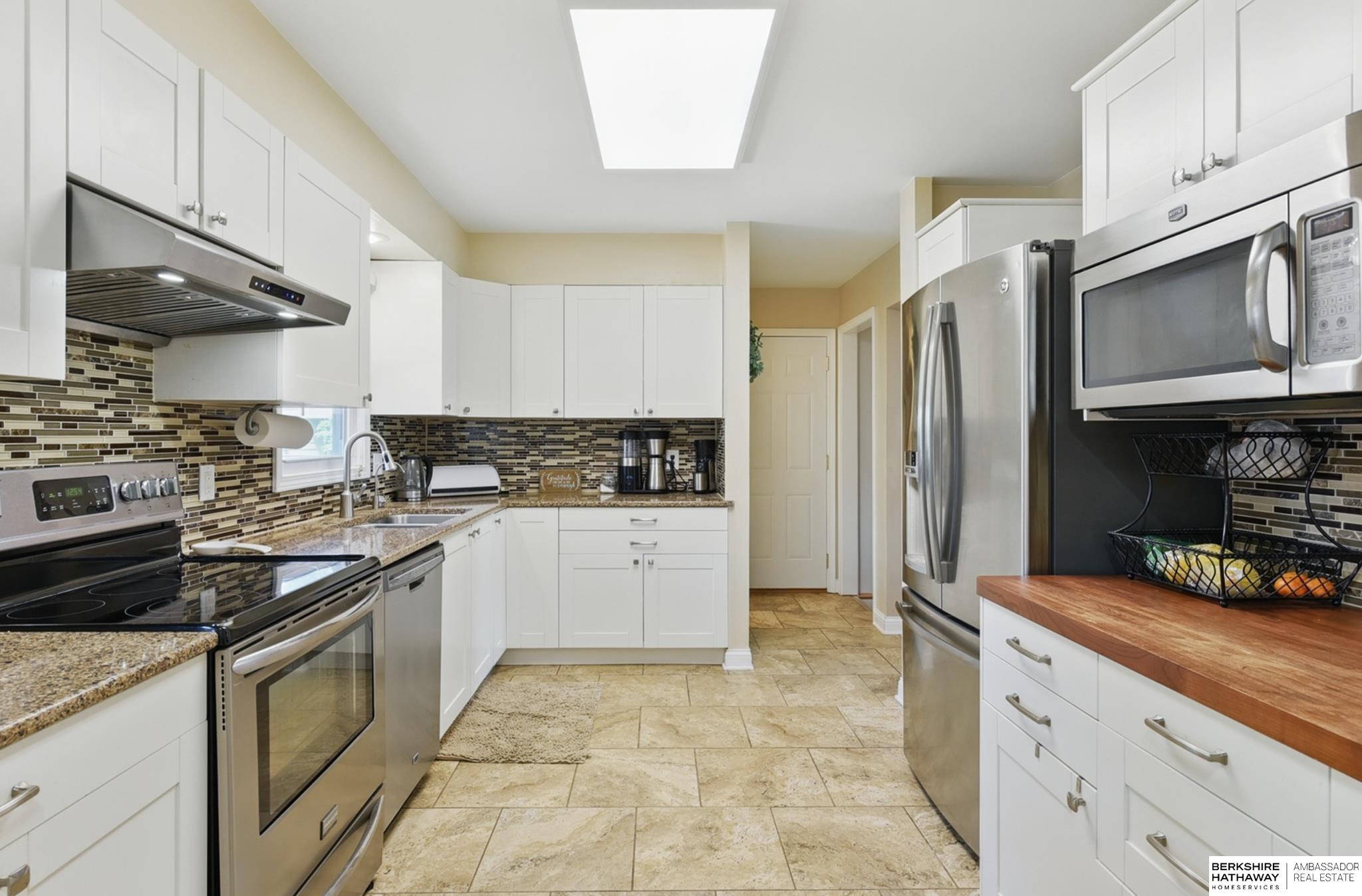 Omaha, Nebraska 68137, United States, 5 Bedrooms Bedrooms, ,3 BathroomsBathrooms,Residential,Active,141192