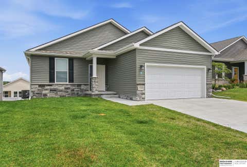Photo of 17510 Robin Drive, Omaha, NE 68136 (MLS # 22621479)