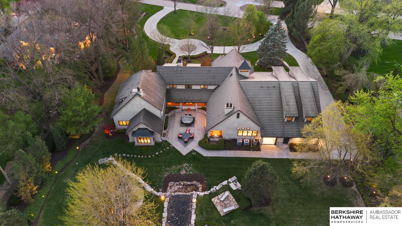 717 Hackberry Road