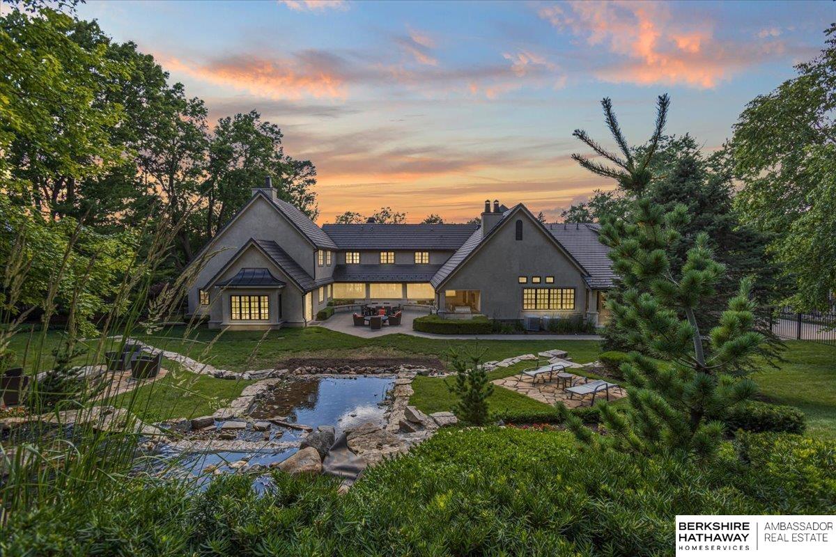 Omaha, Nebraska 68132, United States, 4 Bedrooms Bedrooms, ,6 BathroomsBathrooms,Residential,Active,159341