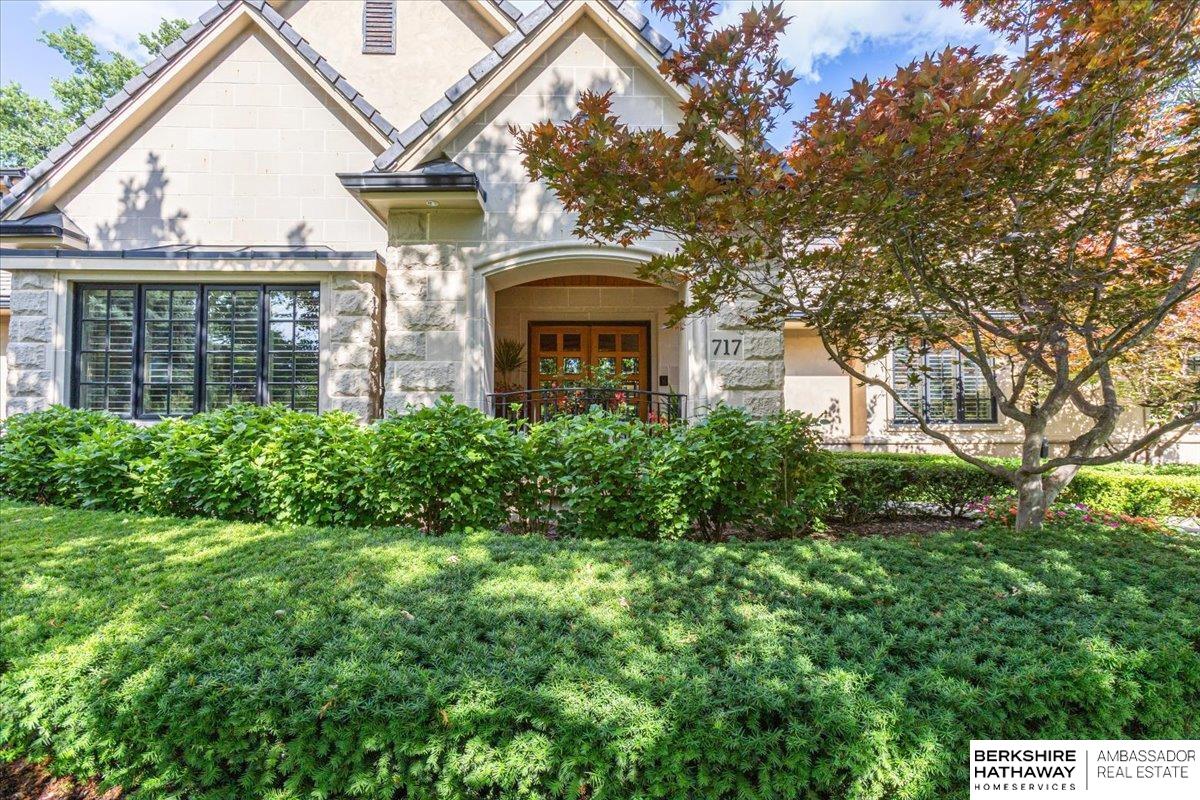 Omaha, Nebraska 68132, United States, 4 Bedrooms Bedrooms, ,6 BathroomsBathrooms,Residential,Active,159341