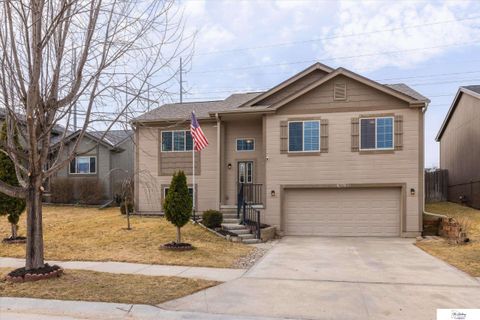 Photo of 7422 N 143 Street, Omaha, NE 68142 (MLS # 22606083)