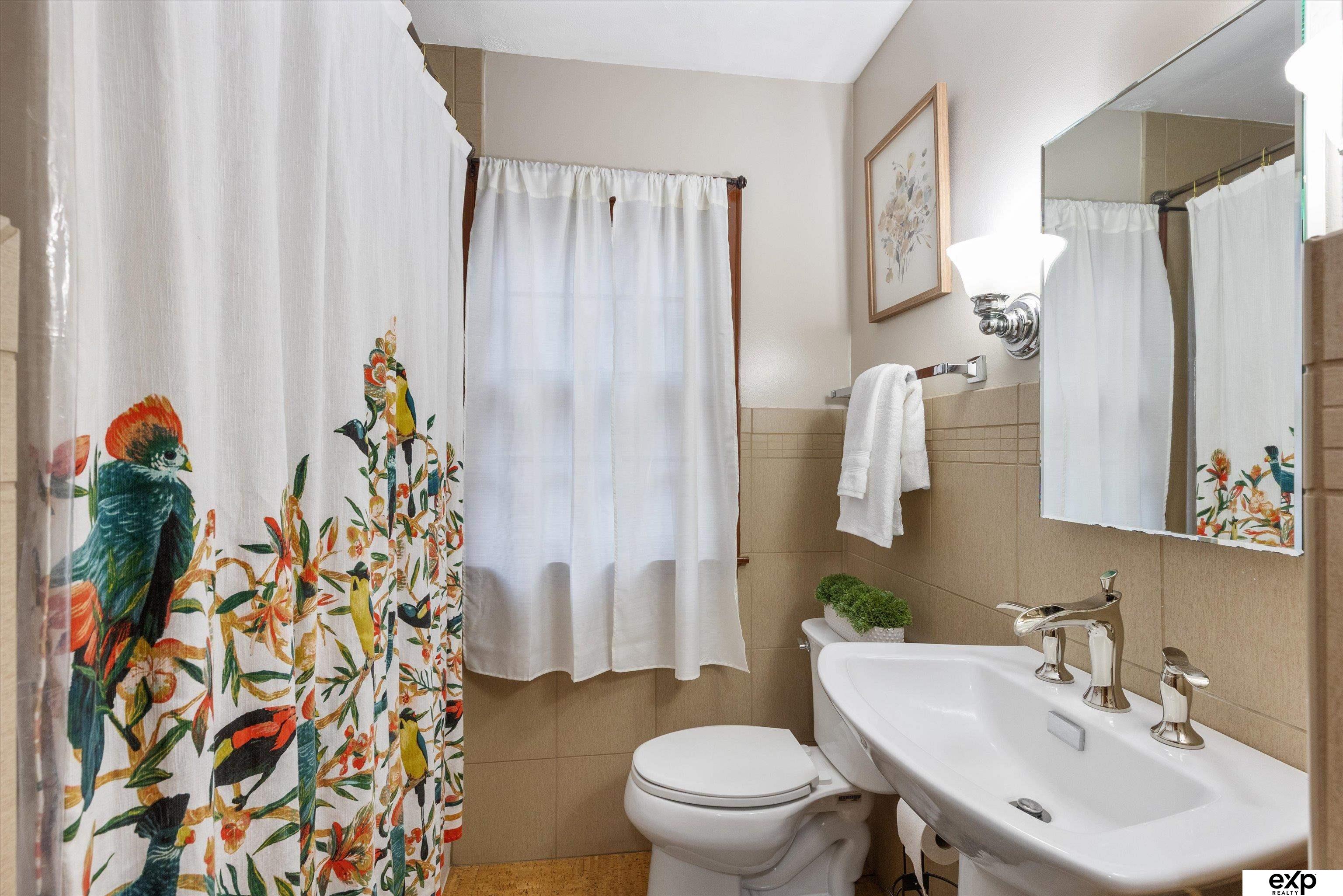 Omaha, Nebraska 68106, United States, 3 Bedrooms Bedrooms, ,3 BathroomsBathrooms,Residential,Active,146916