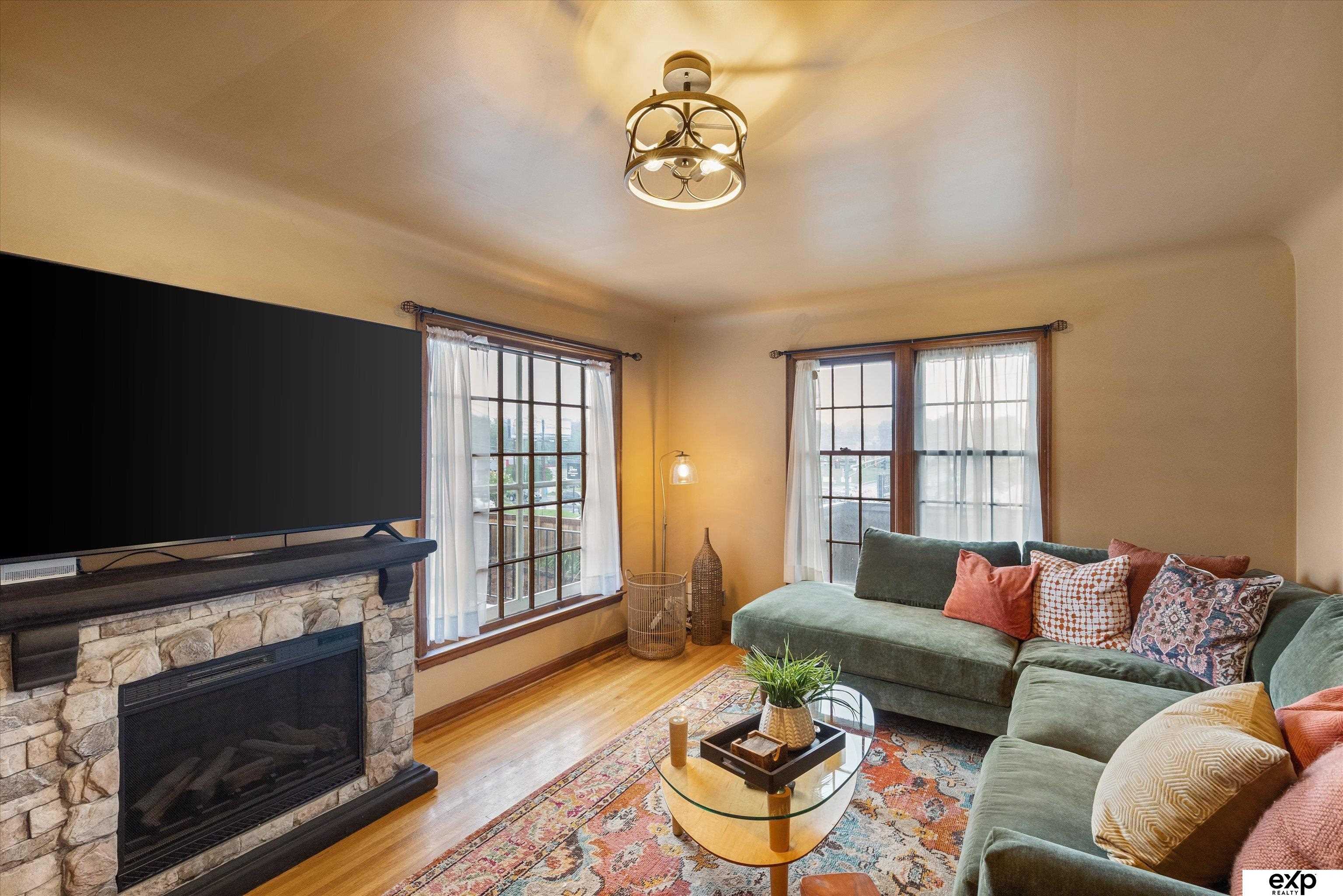 Omaha, Nebraska 68106, United States, 3 Bedrooms Bedrooms, ,3 BathroomsBathrooms,Residential,Active,146916