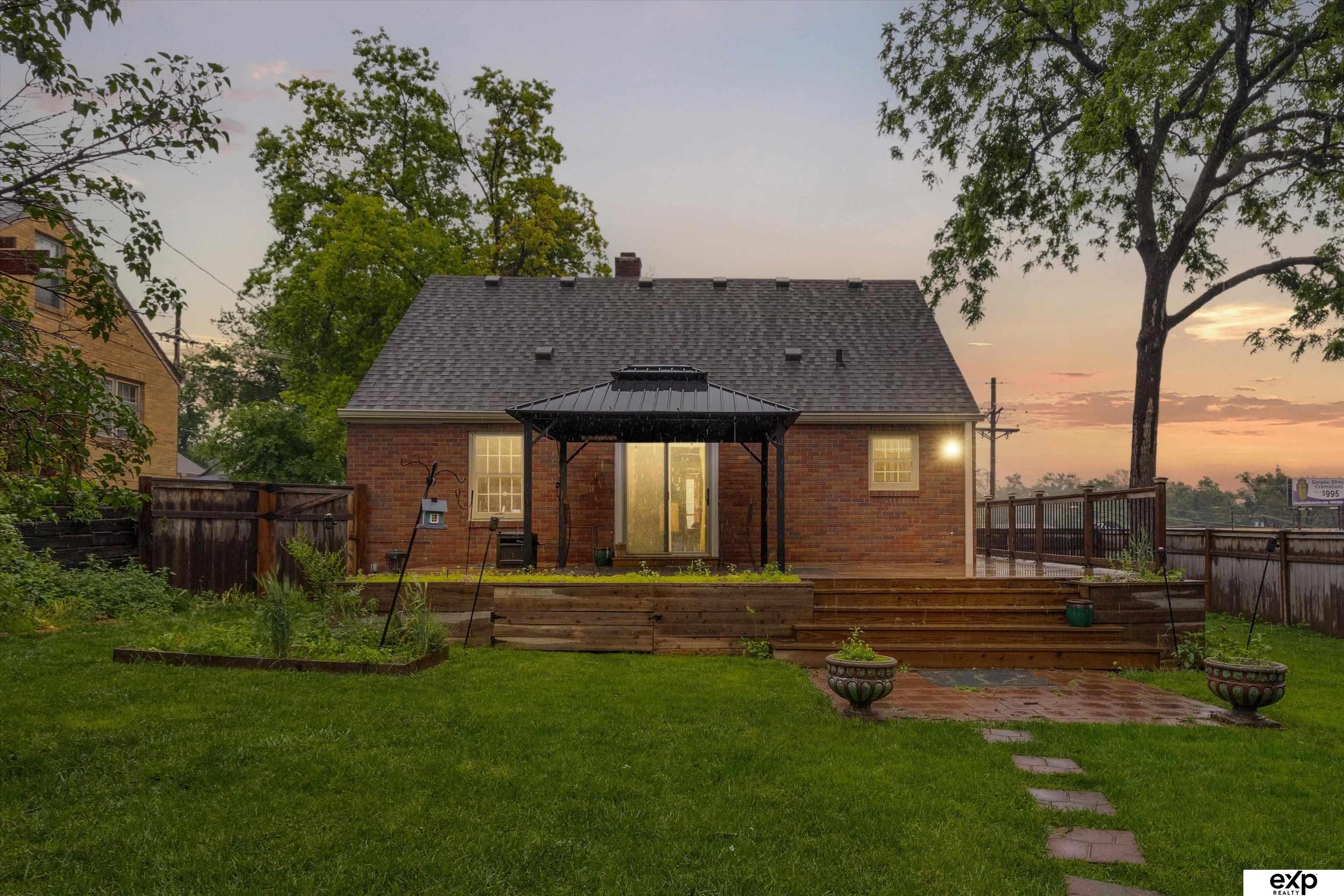 Omaha, Nebraska 68106, United States, 3 Bedrooms Bedrooms, ,3 BathroomsBathrooms,Residential,Active,146916