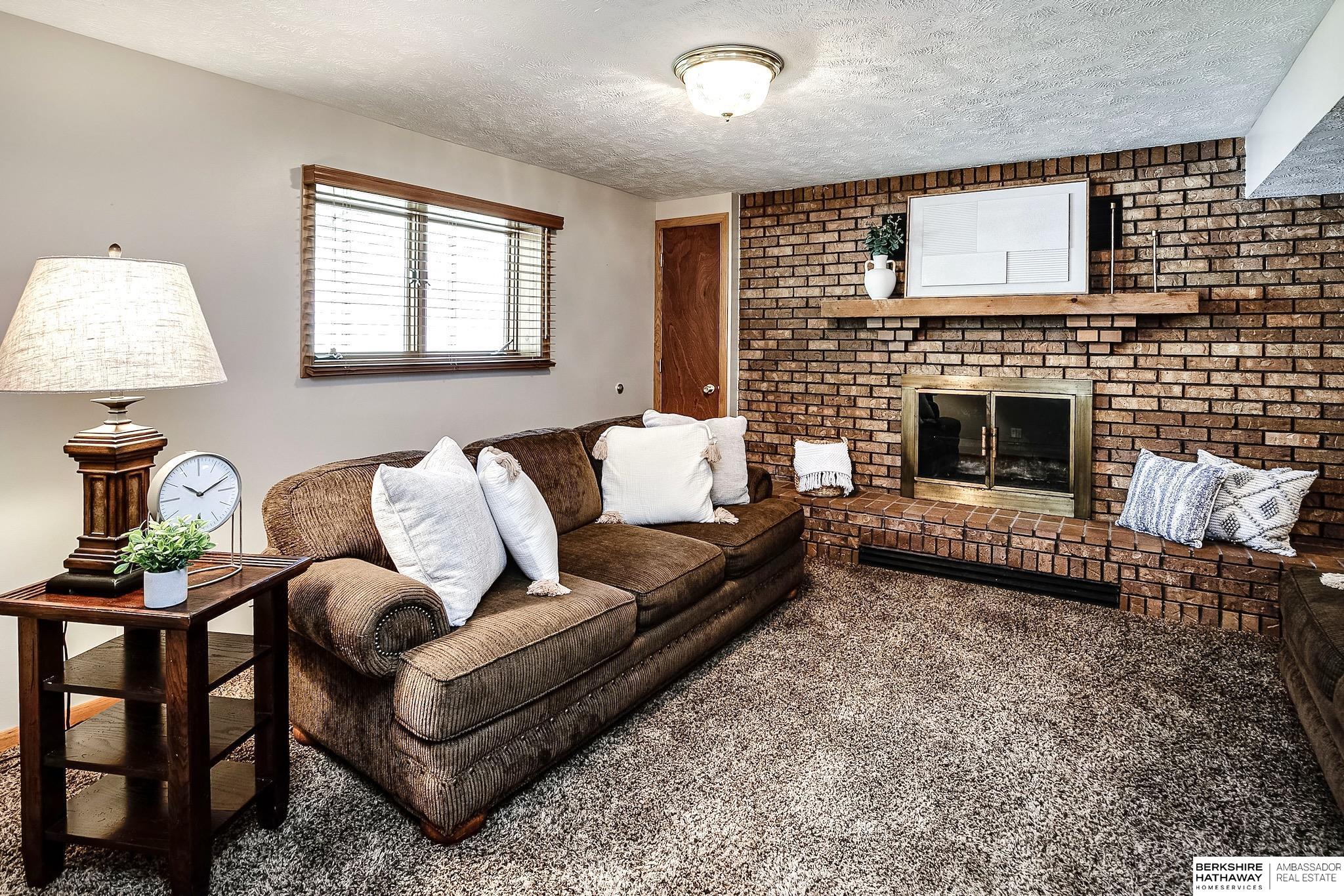 Yutan, Nebraska 68073, United States, 3 Bedrooms Bedrooms, ,2 BathroomsBathrooms,Residential,Pending,178378