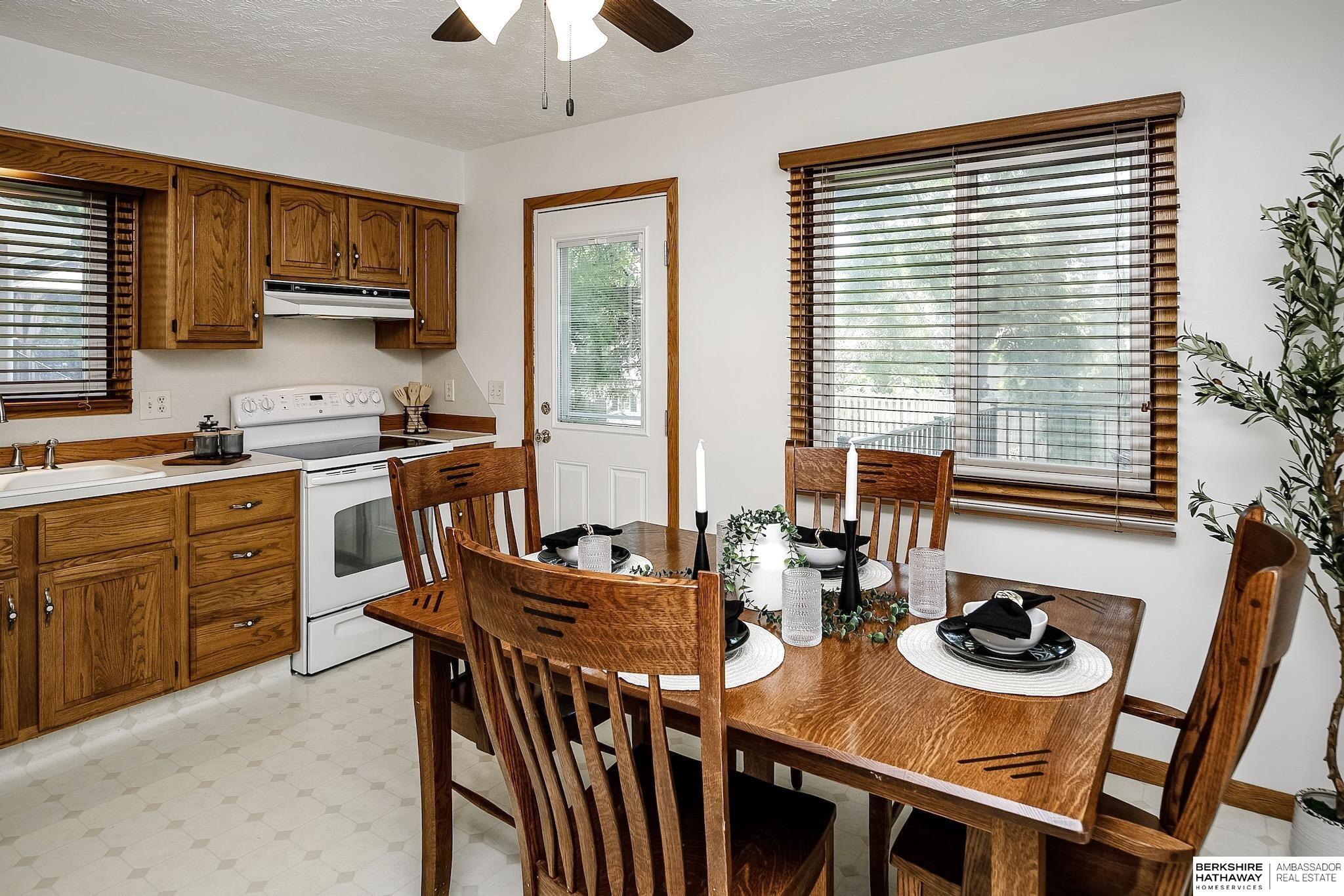 Yutan, Nebraska 68073, United States, 3 Bedrooms Bedrooms, ,2 BathroomsBathrooms,Residential,Pending,178378