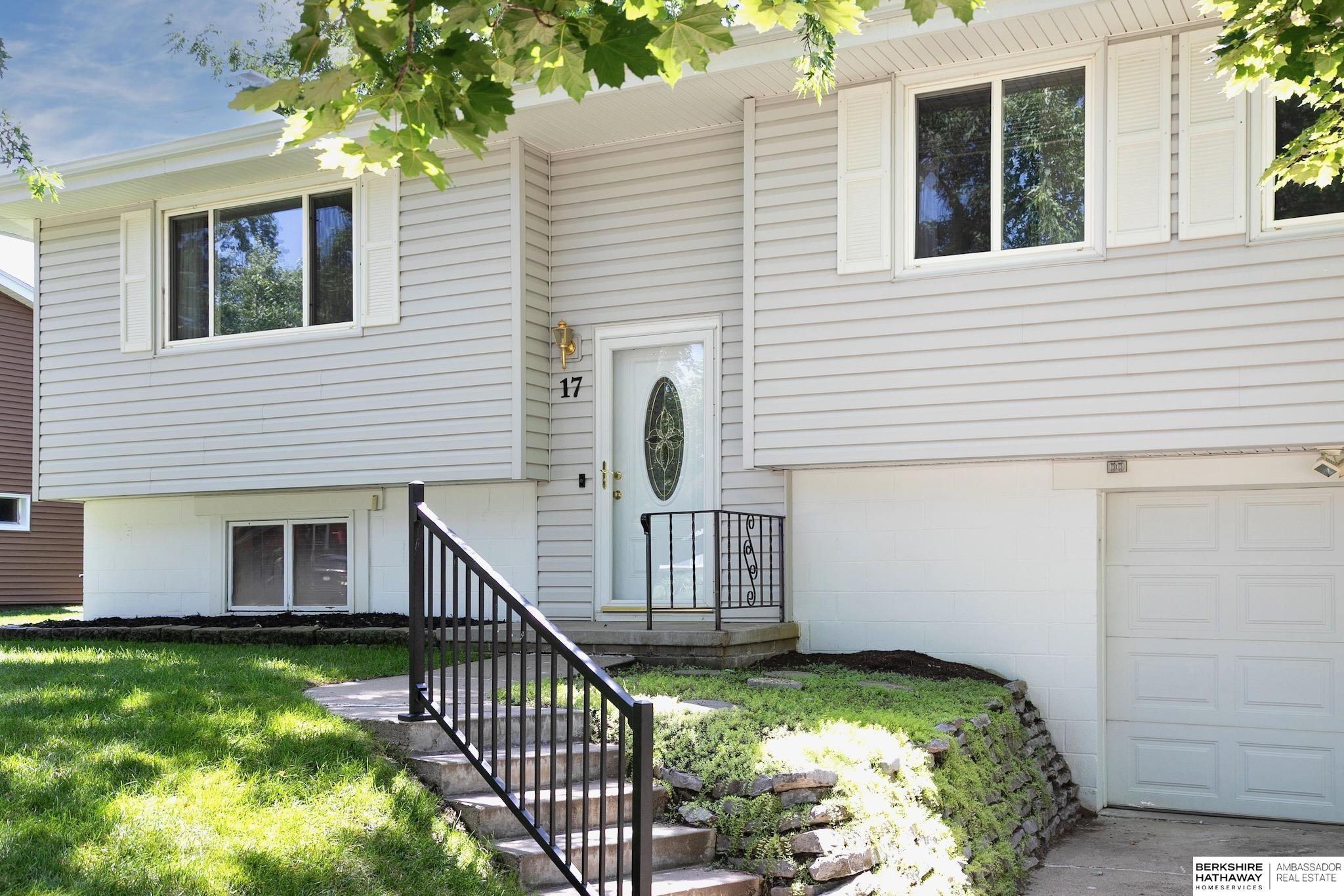 Yutan, Nebraska 68073, United States, 3 Bedrooms Bedrooms, ,2 BathroomsBathrooms,Residential,Pending,178378