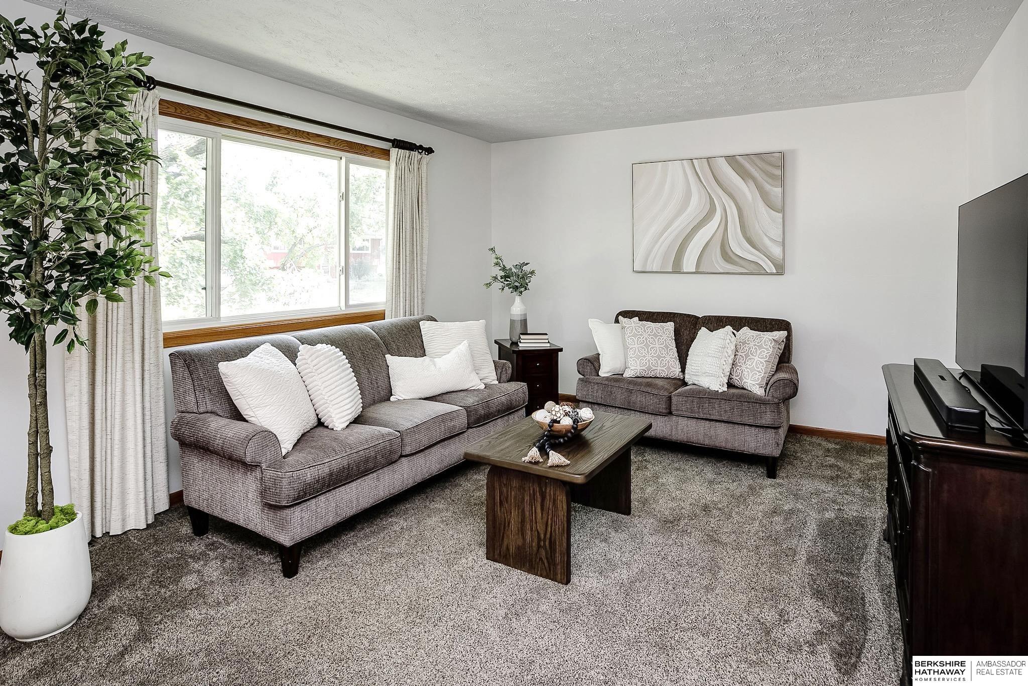 Yutan, Nebraska 68073, United States, 3 Bedrooms Bedrooms, ,2 BathroomsBathrooms,Residential,Pending,178378