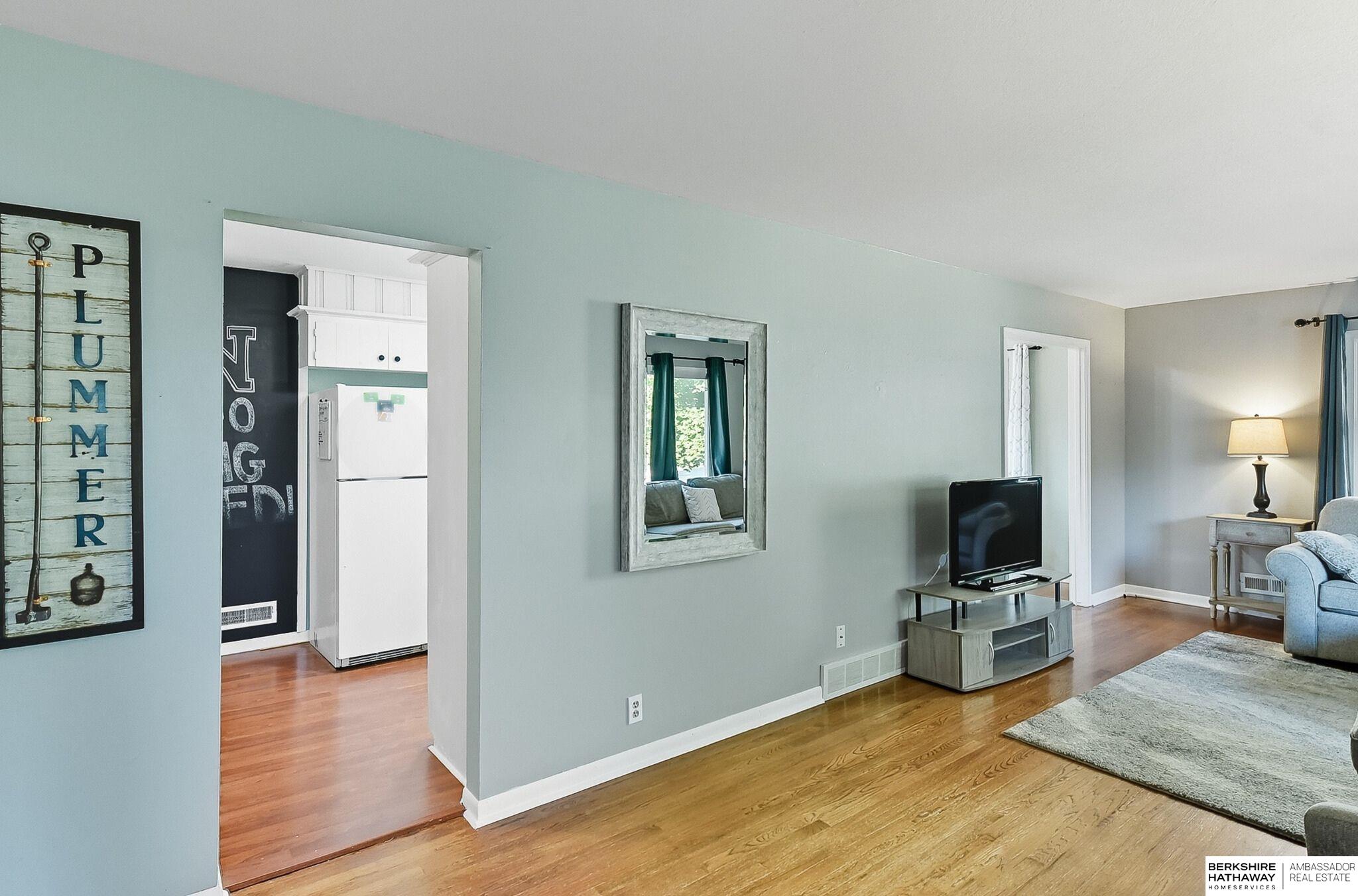 Omaha, Nebraska 68144, United States, 3 Bedrooms Bedrooms, ,1 BathroomBathrooms,Residential,Active,223167