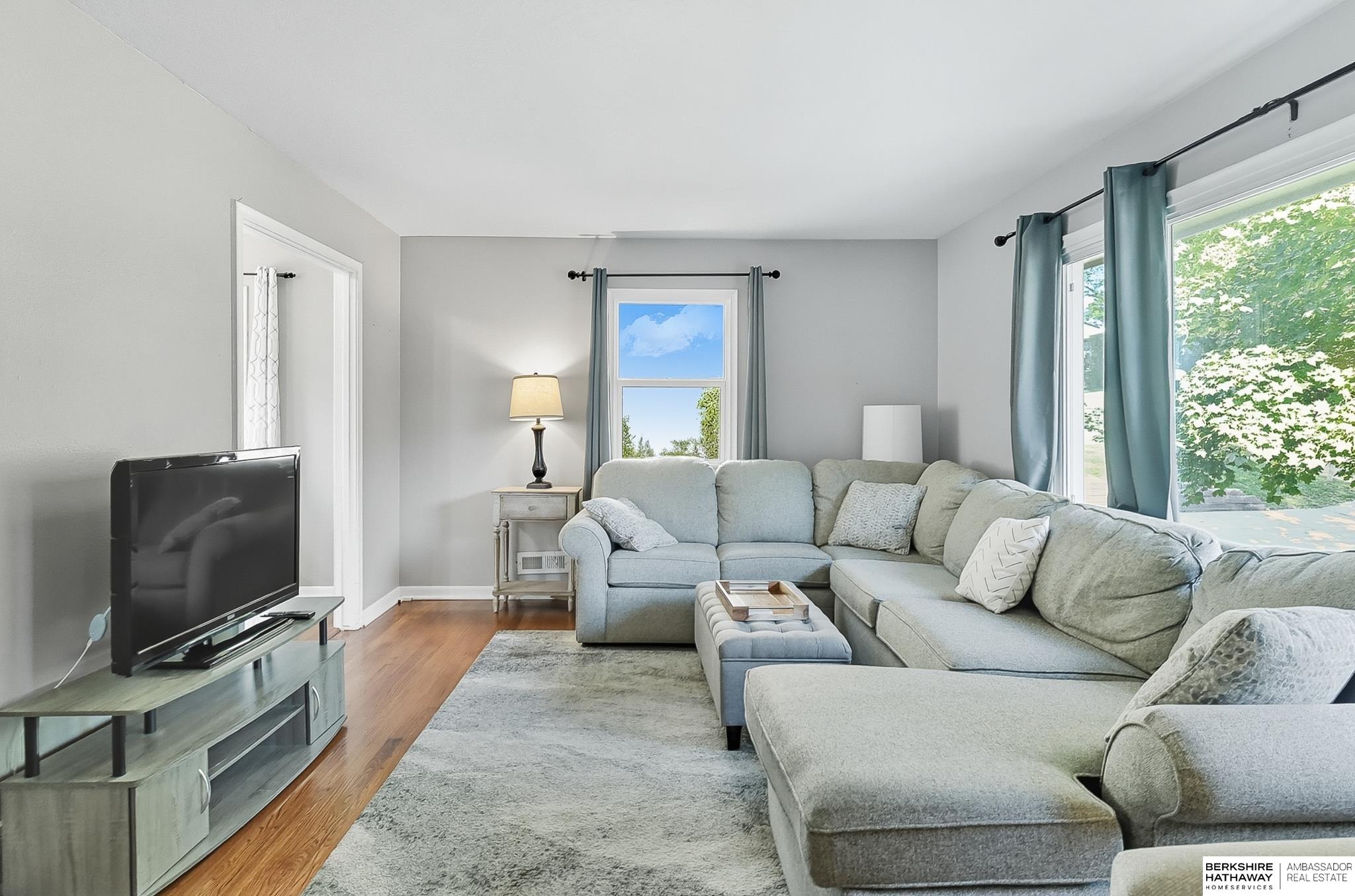 Omaha, Nebraska 68144, United States, 3 Bedrooms Bedrooms, ,1 BathroomBathrooms,Residential,Active,223167