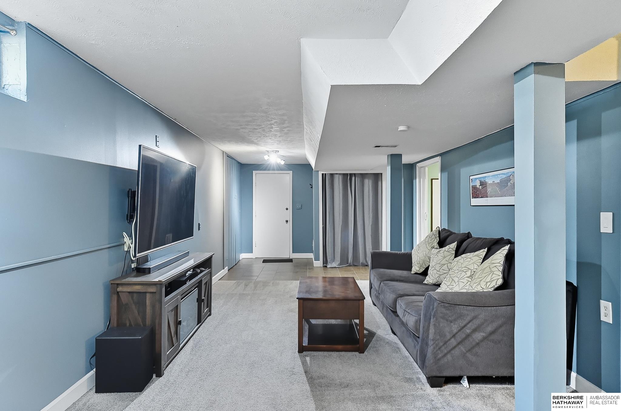 Omaha, Nebraska 68144, United States, 3 Bedrooms Bedrooms, ,1 BathroomBathrooms,Residential,Active,223167