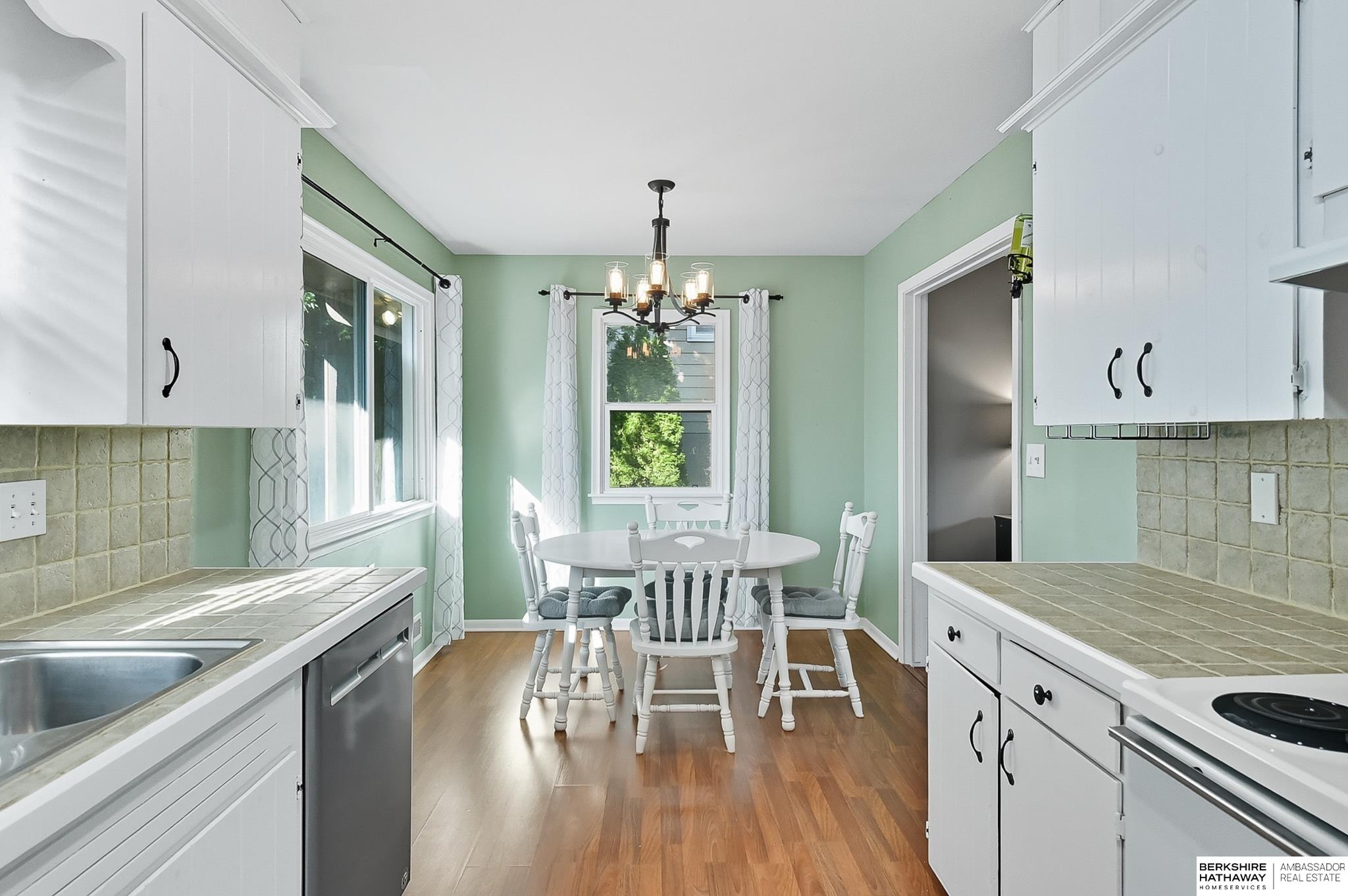 Omaha, Nebraska 68144, United States, 3 Bedrooms Bedrooms, ,1 BathroomBathrooms,Residential,Active,223167