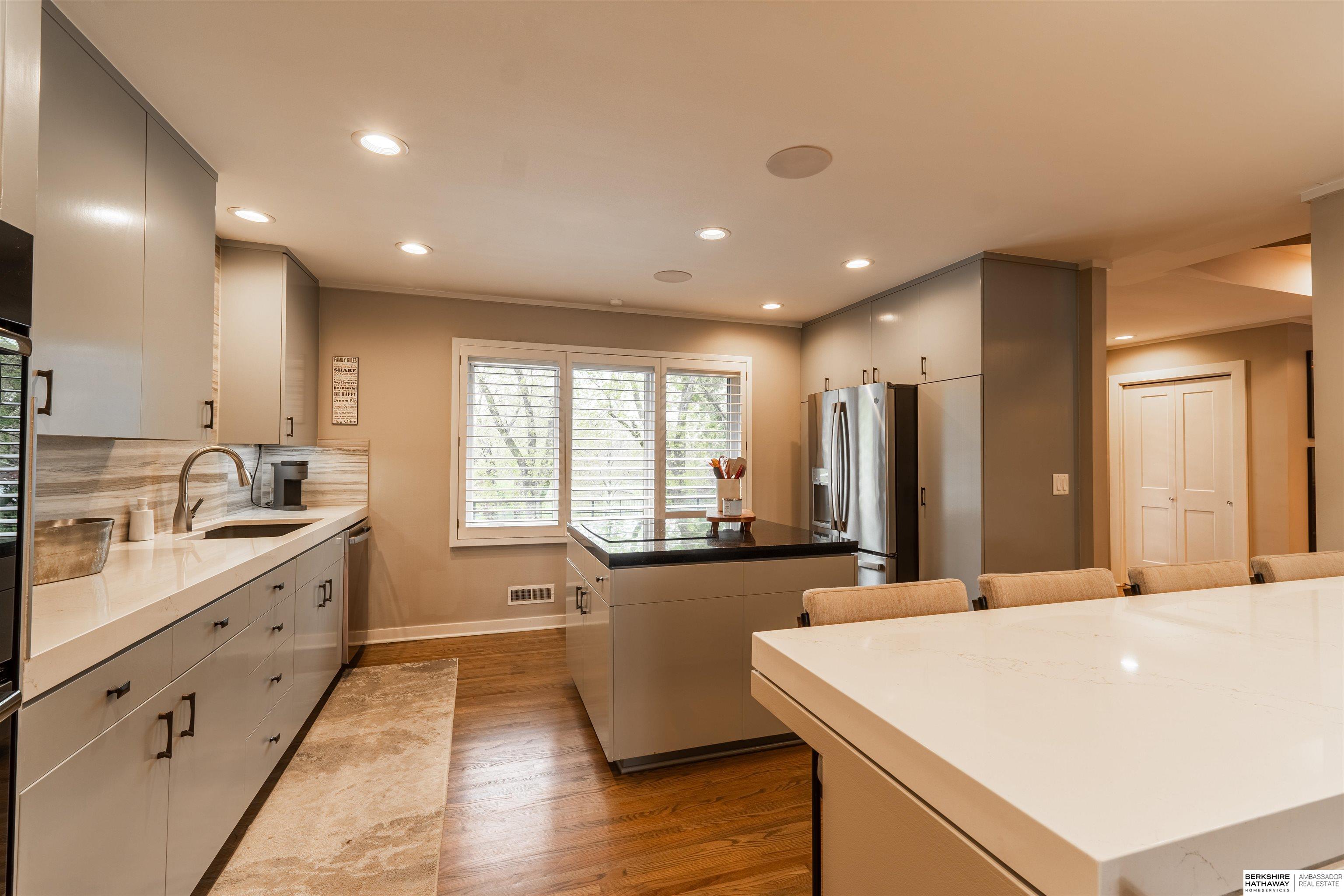 Omaha, Nebraska 68124, United States, 3 Bedrooms Bedrooms, ,3 BathroomsBathrooms,Residential,Active,116618