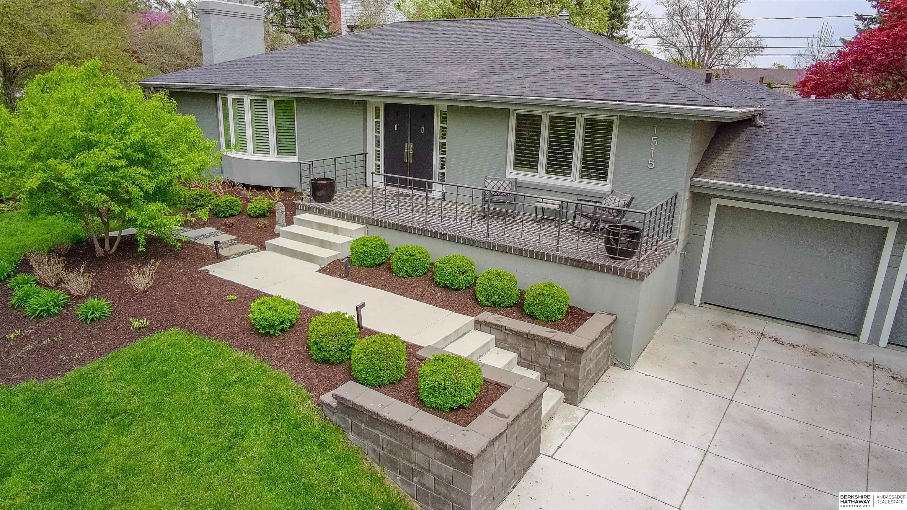 Omaha, Nebraska 68124, United States, 3 Bedrooms Bedrooms, ,3 BathroomsBathrooms,Residential,Active,116618