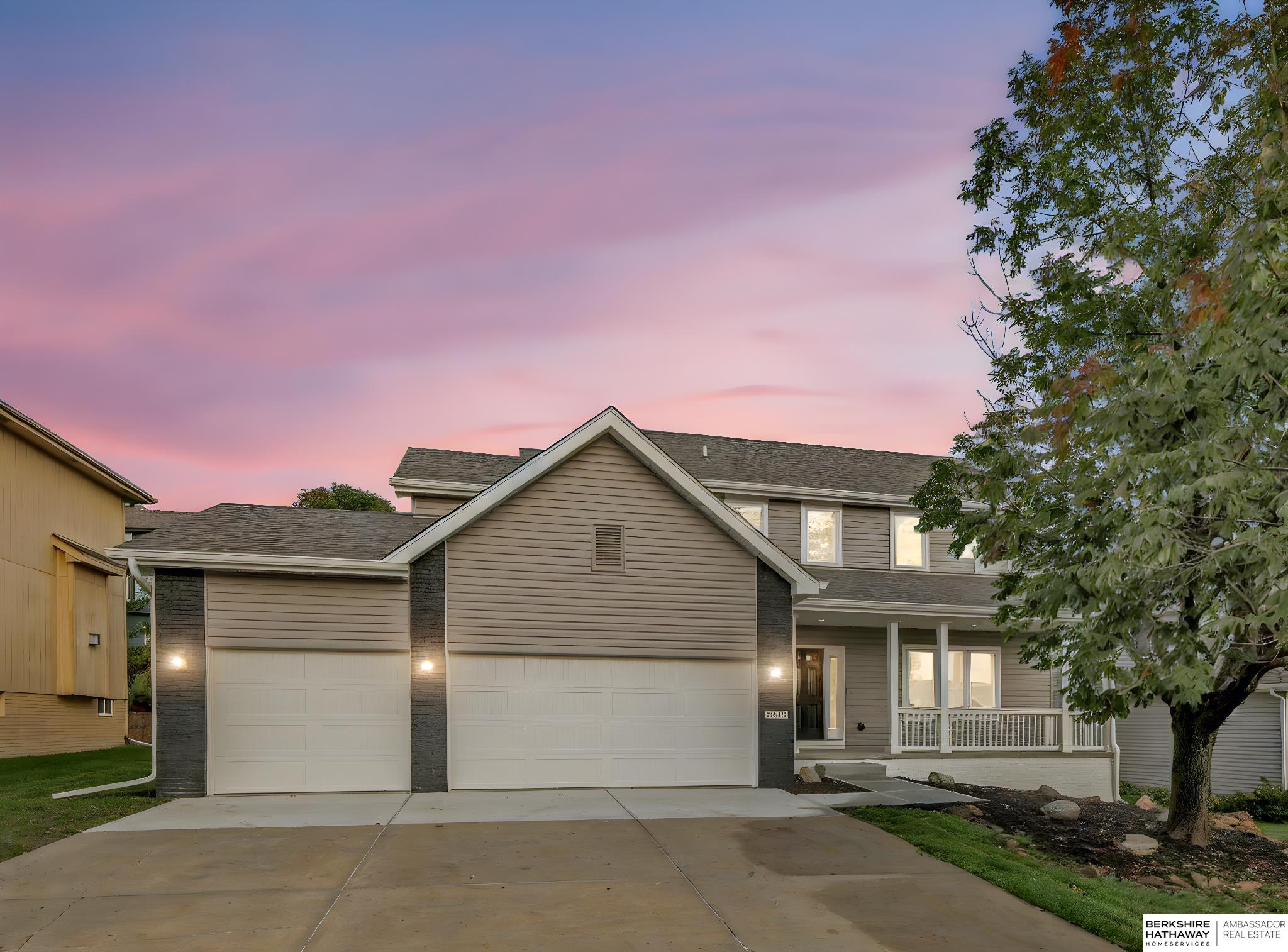 La Vista, Nebraska 68128, United States, 4 Bedrooms Bedrooms, ,2 BathroomsBathrooms,Residential,Active,250796