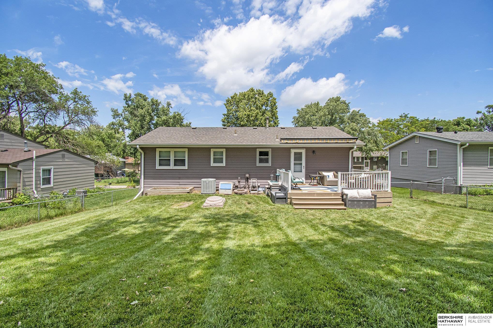 Omaha, Nebraska 68134, United States, 4 Bedrooms Bedrooms, ,2 BathroomsBathrooms,Residential,Active,159927