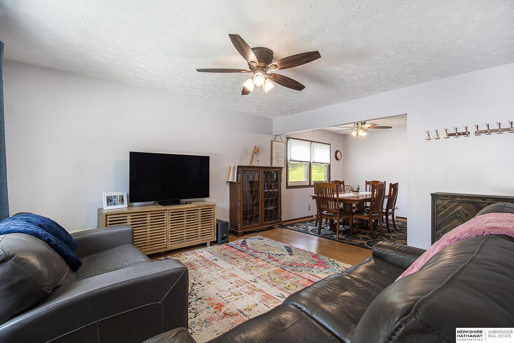 Omaha, Nebraska 68134, United States, 4 Bedrooms Bedrooms, ,2 BathroomsBathrooms,Residential,Active,159927