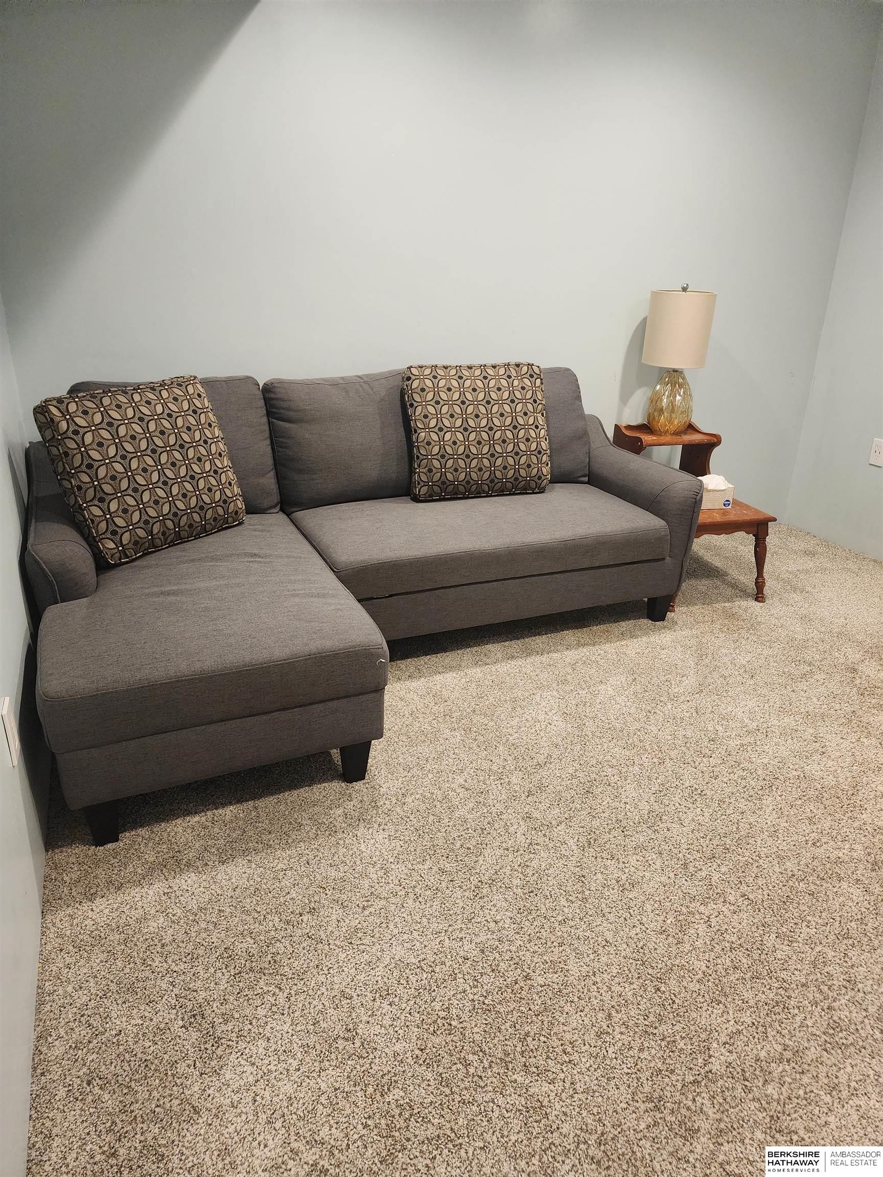 Omaha, Nebraska 68134, United States, 4 Bedrooms Bedrooms, ,2 BathroomsBathrooms,Residential,Active,159927