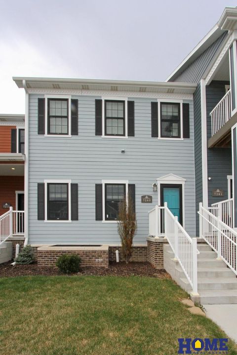 Photo of 7205 Kentwell Lane, Lincoln, NE 68516 (MLS # 22609218)
