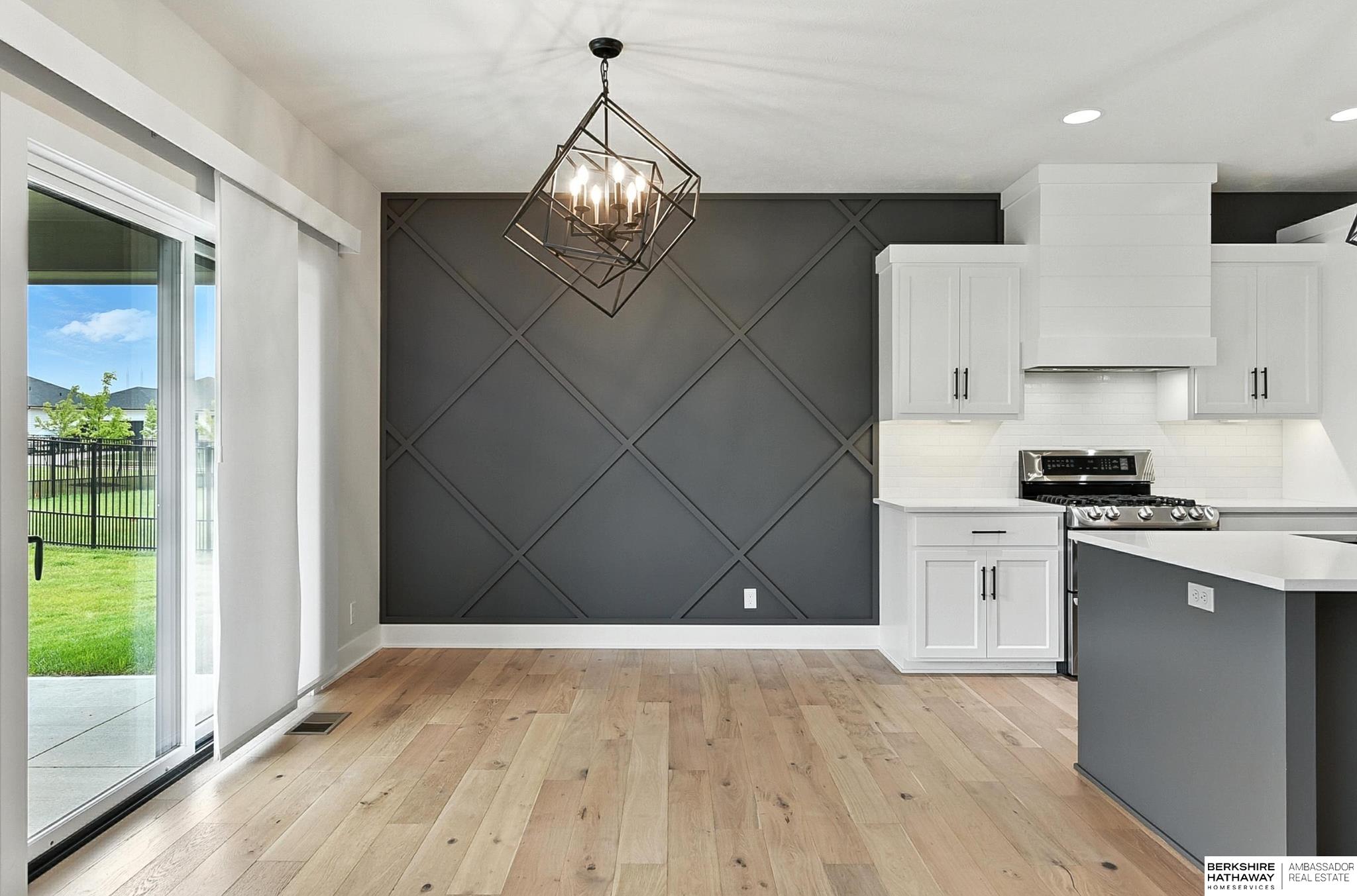 Elkhorn, Nebraska 68022, United States, 6 Bedrooms Bedrooms, ,3 BathroomsBathrooms,Residential,Active,159455