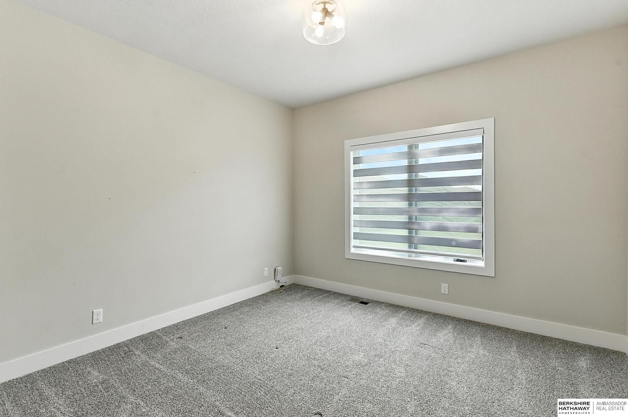 Elkhorn, Nebraska 68022, United States, 6 Bedrooms Bedrooms, ,3 BathroomsBathrooms,Residential,Active,159455