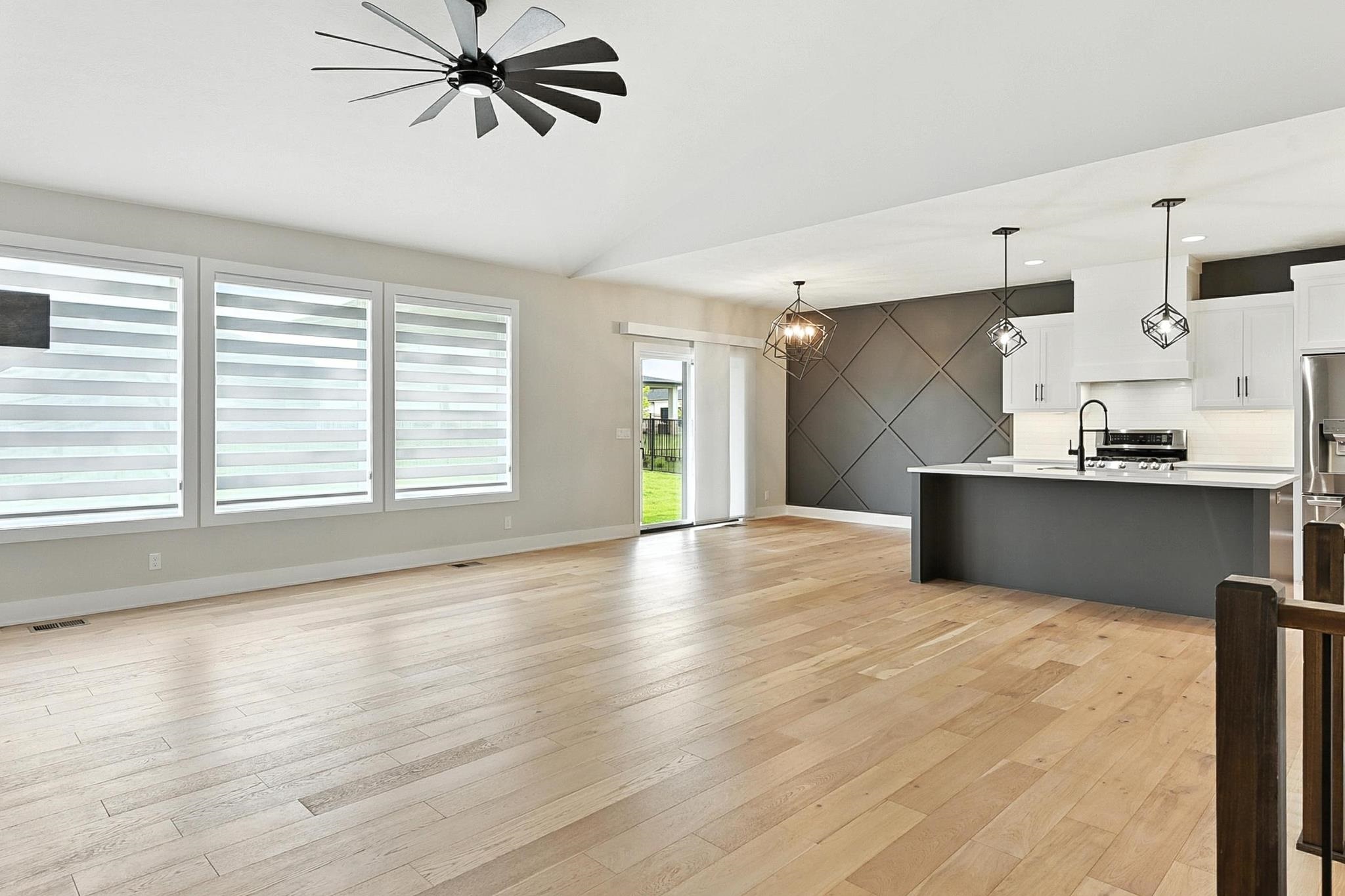 Elkhorn, Nebraska 68022, United States, 6 Bedrooms Bedrooms, ,3 BathroomsBathrooms,Residential,Active,159455