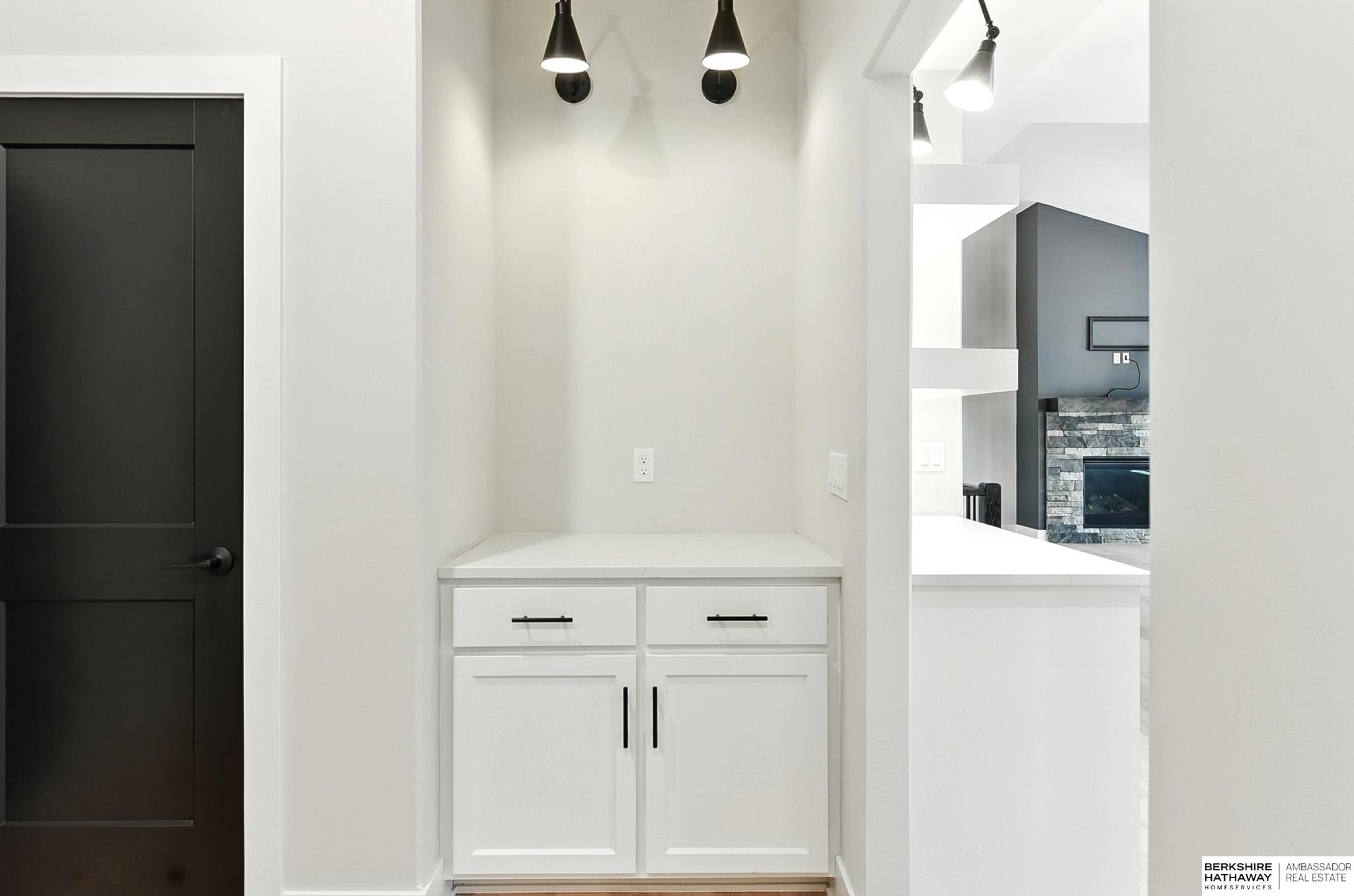 Elkhorn, Nebraska 68022, United States, 6 Bedrooms Bedrooms, ,3 BathroomsBathrooms,Residential,Active,159455