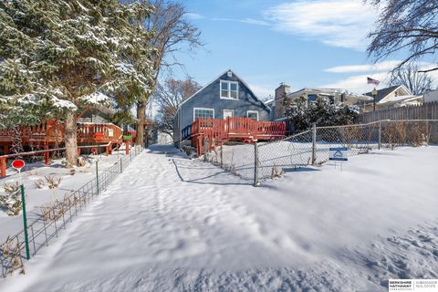 Photo of 6316 Franklin Street, Omaha, NE 68104 (MLS # 22604810)