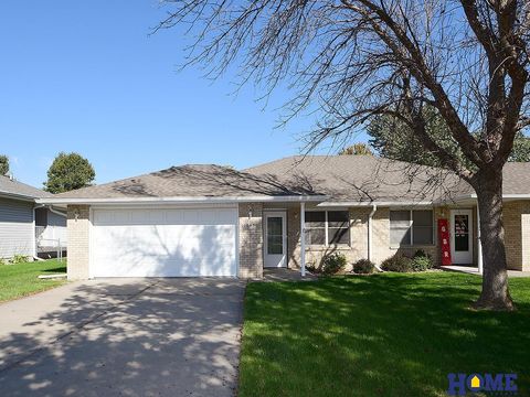 Photo of 13830 Cavalier Street, Waverly, NE 68462 (MLS # 22534176)