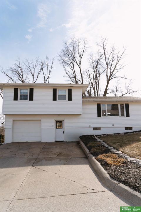 Photo of 2001 Hampton Drive, Tekamah, NE 68061 (MLS # 22608721)