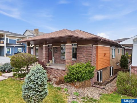 Photo of 5920 Minter Lane, Lincoln, NE 68516 (MLS # 22608911)