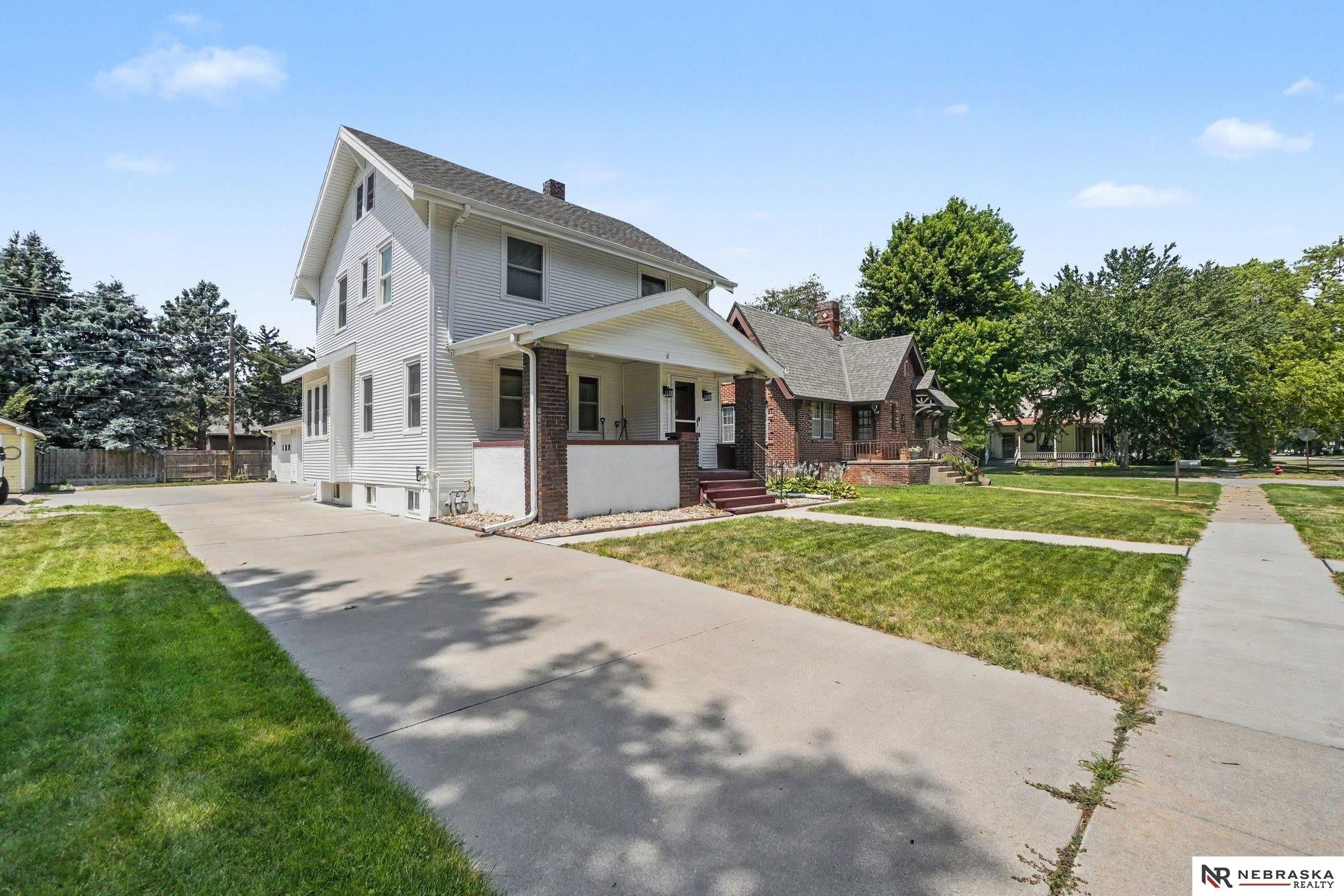 1233 N I Street