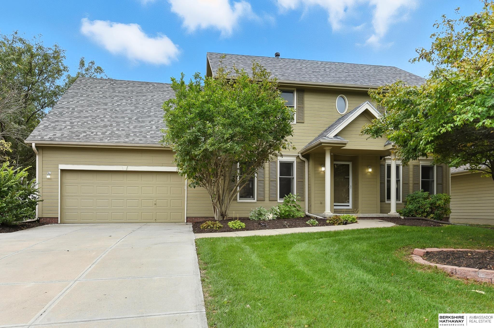 Omaha, Nebraska 68136, United States, 4 Bedrooms Bedrooms, ,2 BathroomsBathrooms,Residential,Active,229730