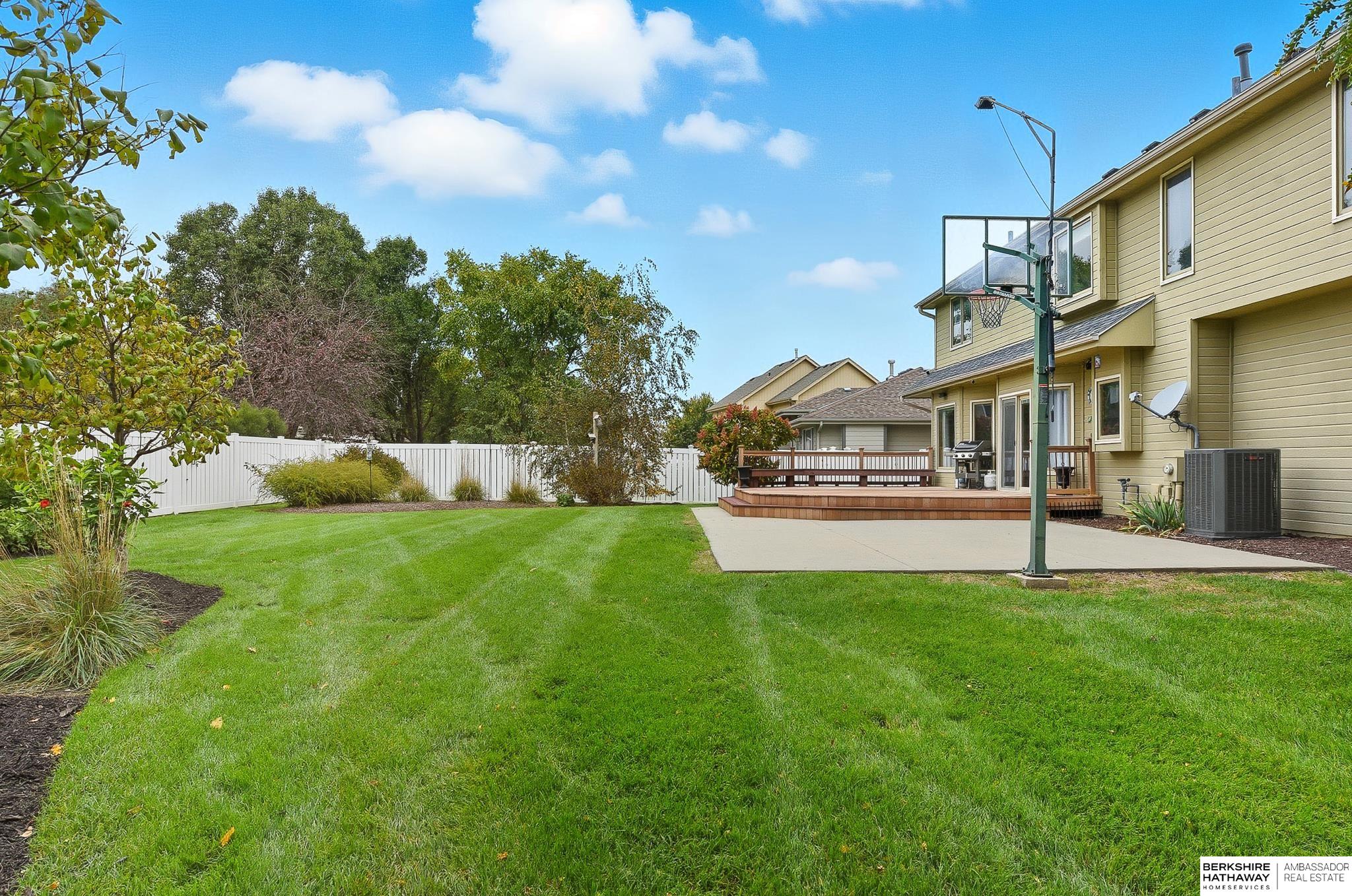 Omaha, Nebraska 68136, United States, 4 Bedrooms Bedrooms, ,2 BathroomsBathrooms,Residential,Active,229730