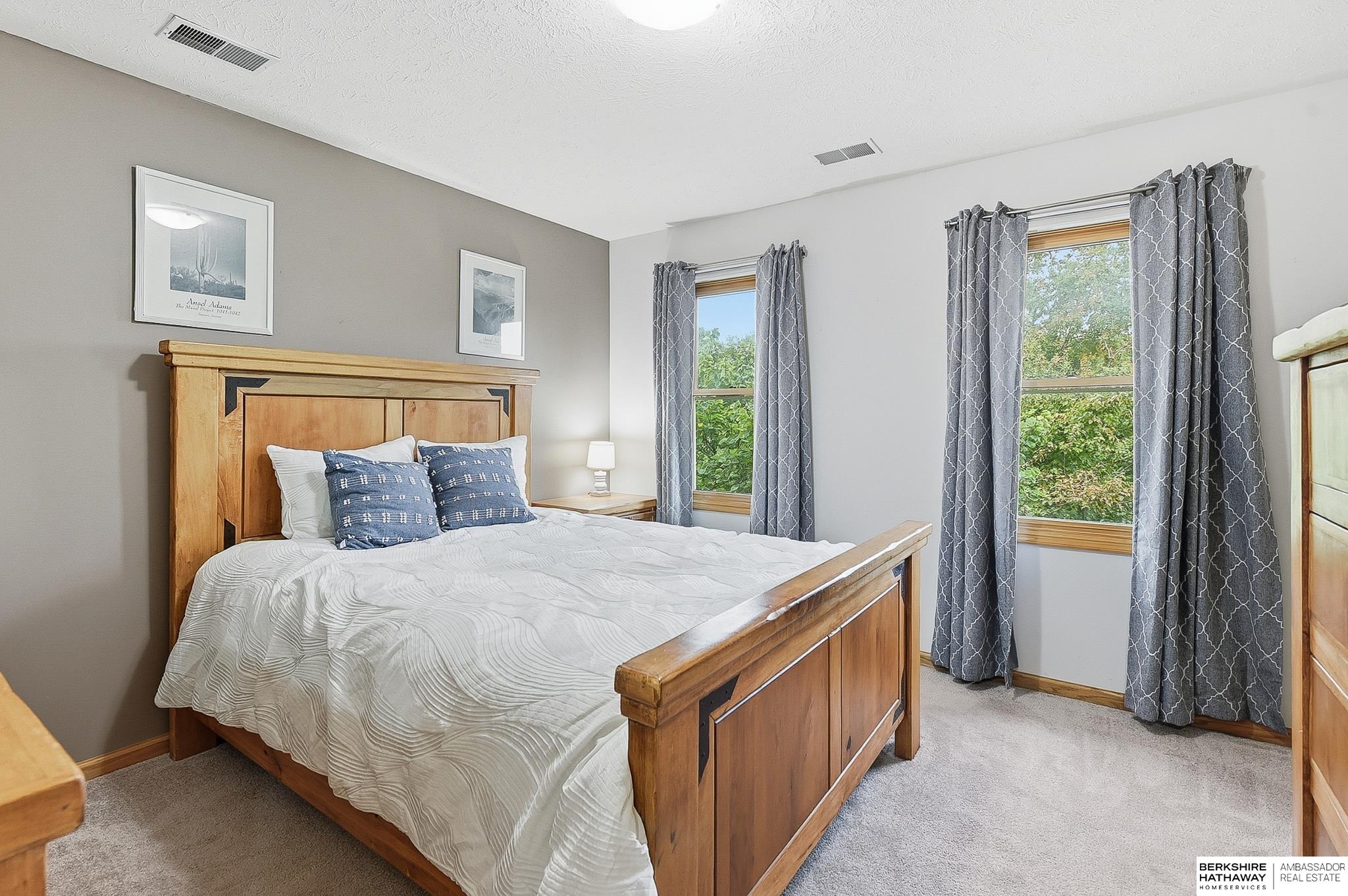 Omaha, Nebraska 68136, United States, 4 Bedrooms Bedrooms, ,2 BathroomsBathrooms,Residential,Active,229730