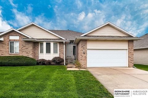 Photo of 17130 Cypress Street, Omaha, NE 68136 (MLS # 22528818)