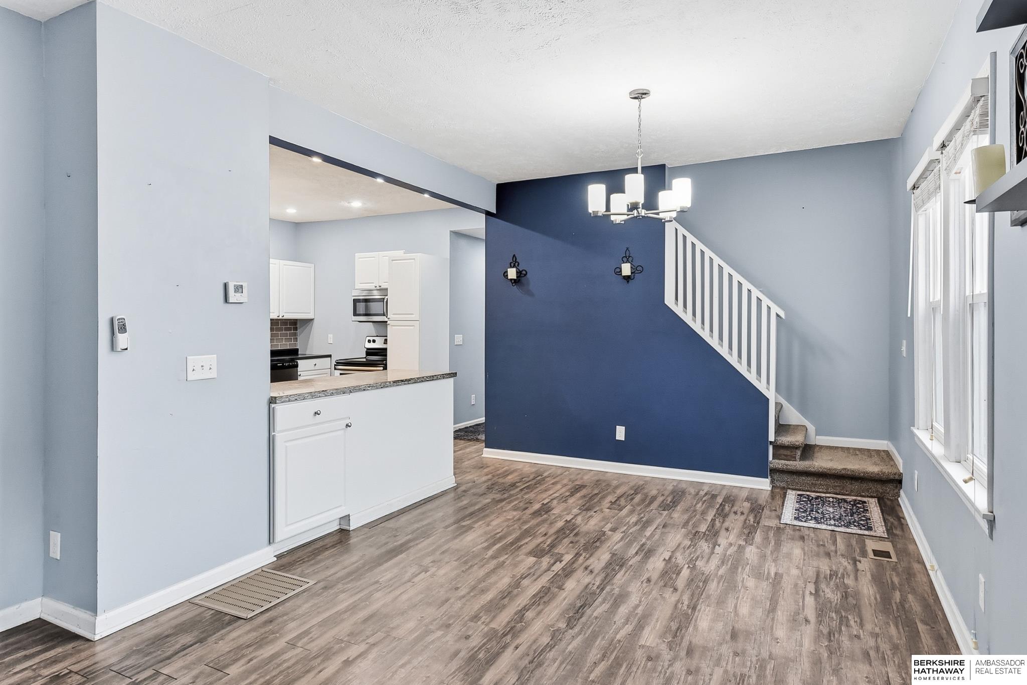 Fremont, Nebraska 68025, United States, 3 Bedrooms Bedrooms, ,2 BathroomsBathrooms,Residential,Active,236305