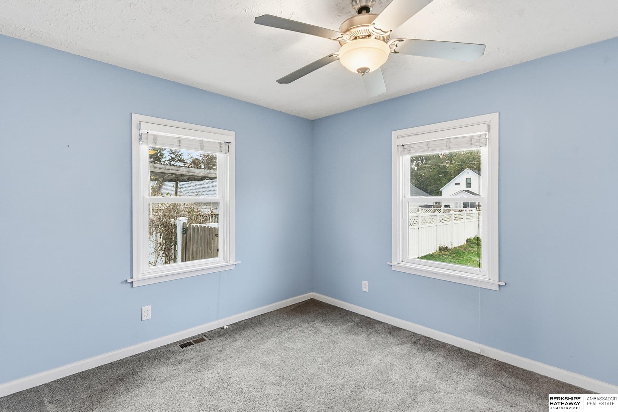 Fremont, Nebraska 68025, United States, 3 Bedrooms Bedrooms, ,2 BathroomsBathrooms,Residential,Active,236305