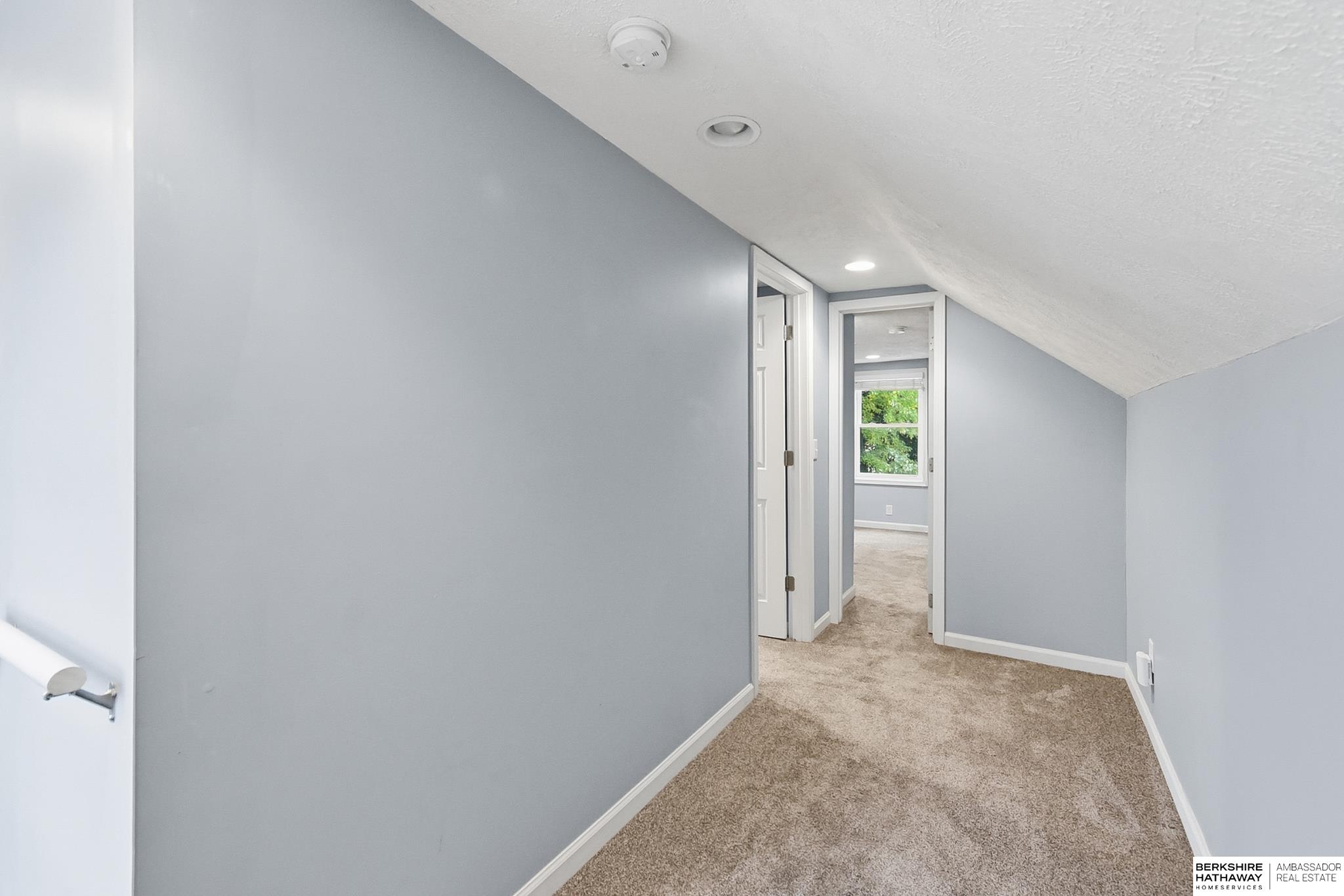 Fremont, Nebraska 68025, United States, 3 Bedrooms Bedrooms, ,2 BathroomsBathrooms,Residential,Active,236305