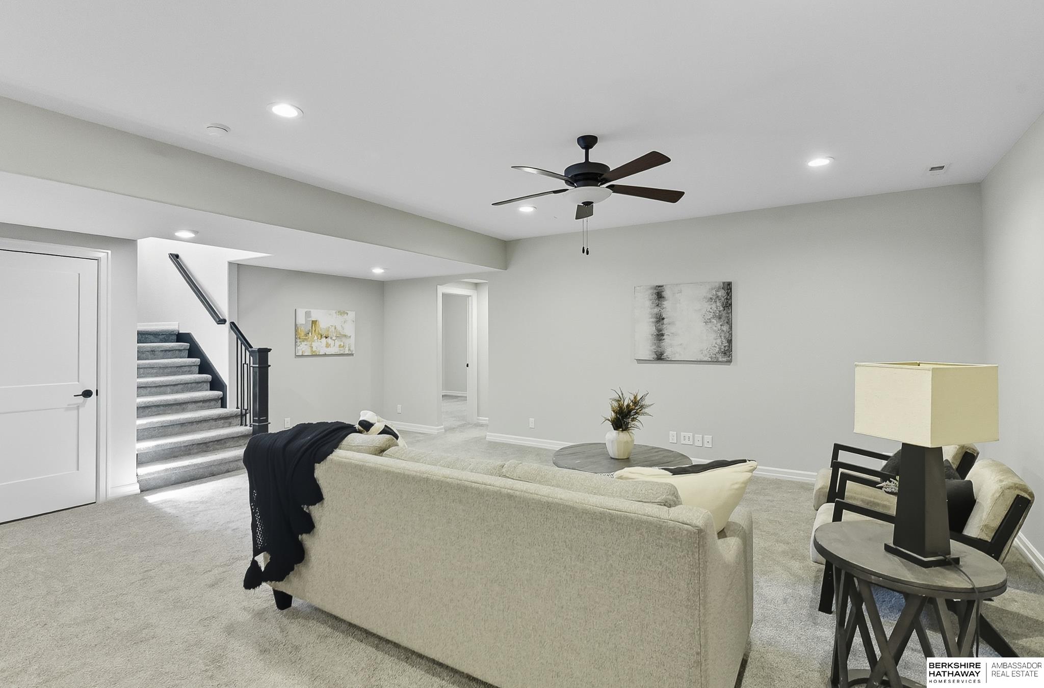 Papillion, Nebraska 68046, United States, 4 Bedrooms Bedrooms, ,3 BathroomsBathrooms,Residential,Active,222039