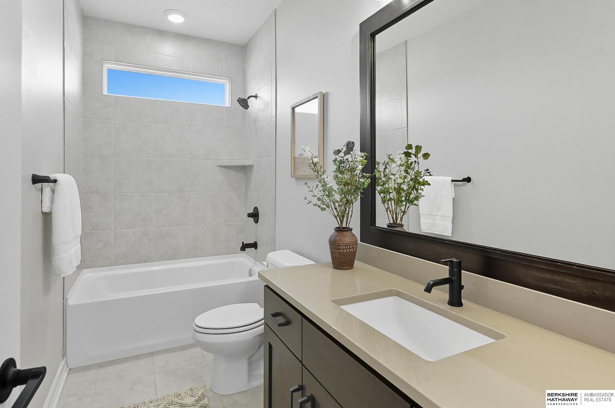 Papillion, Nebraska 68046, United States, 4 Bedrooms Bedrooms, ,3 BathroomsBathrooms,Residential,Active,222039