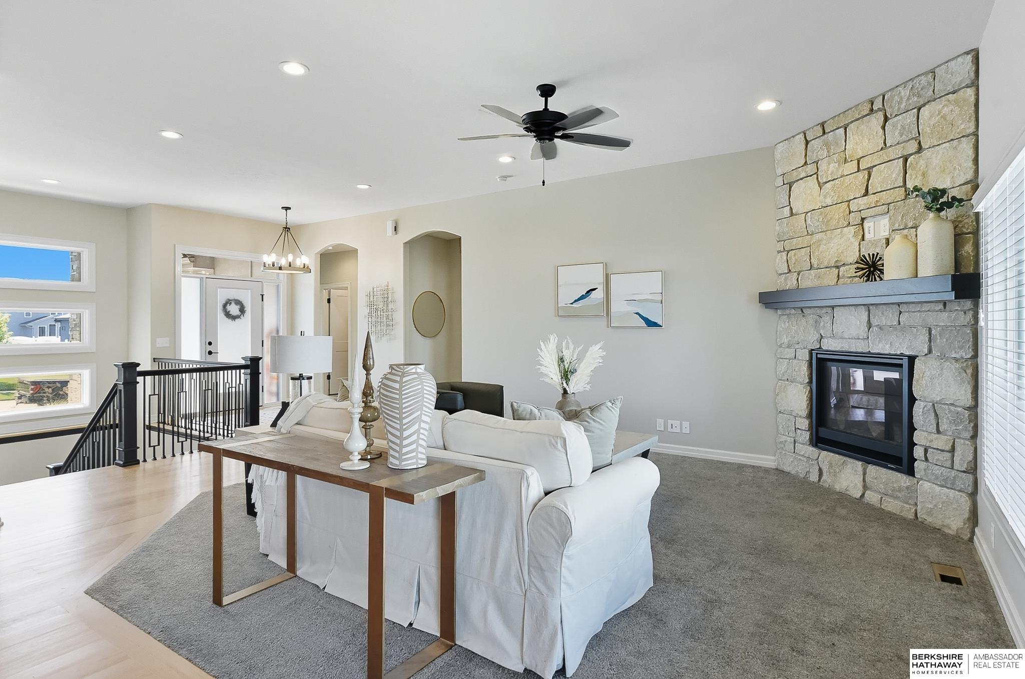 Papillion, Nebraska 68046, United States, 4 Bedrooms Bedrooms, ,3 BathroomsBathrooms,Residential,Active,222039