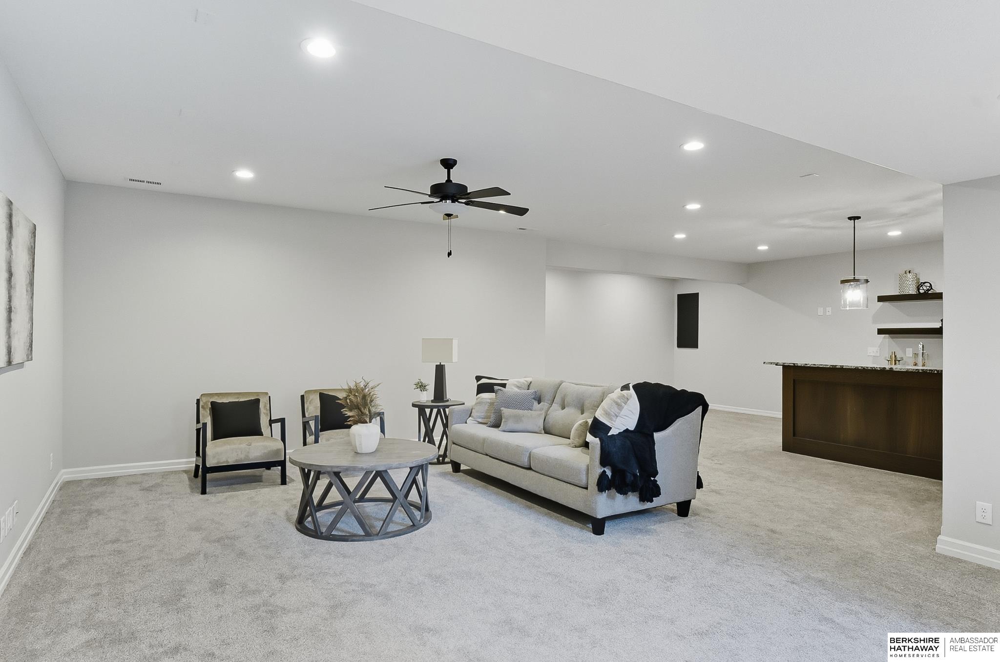 Papillion, Nebraska 68046, United States, 4 Bedrooms Bedrooms, ,3 BathroomsBathrooms,Residential,Active,222039