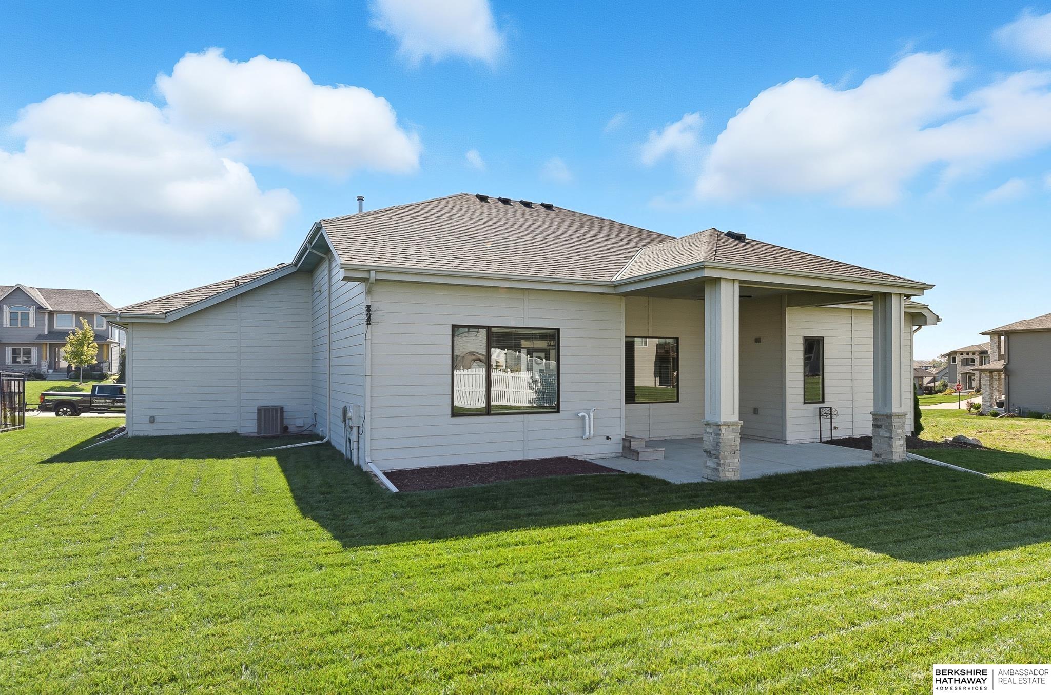 Papillion, Nebraska 68046, United States, 4 Bedrooms Bedrooms, ,3 BathroomsBathrooms,Residential,Active,222039