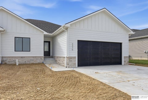 Photo of 2375 N Oak Street, Wahoo, NE 68066 (MLS # 22625992)