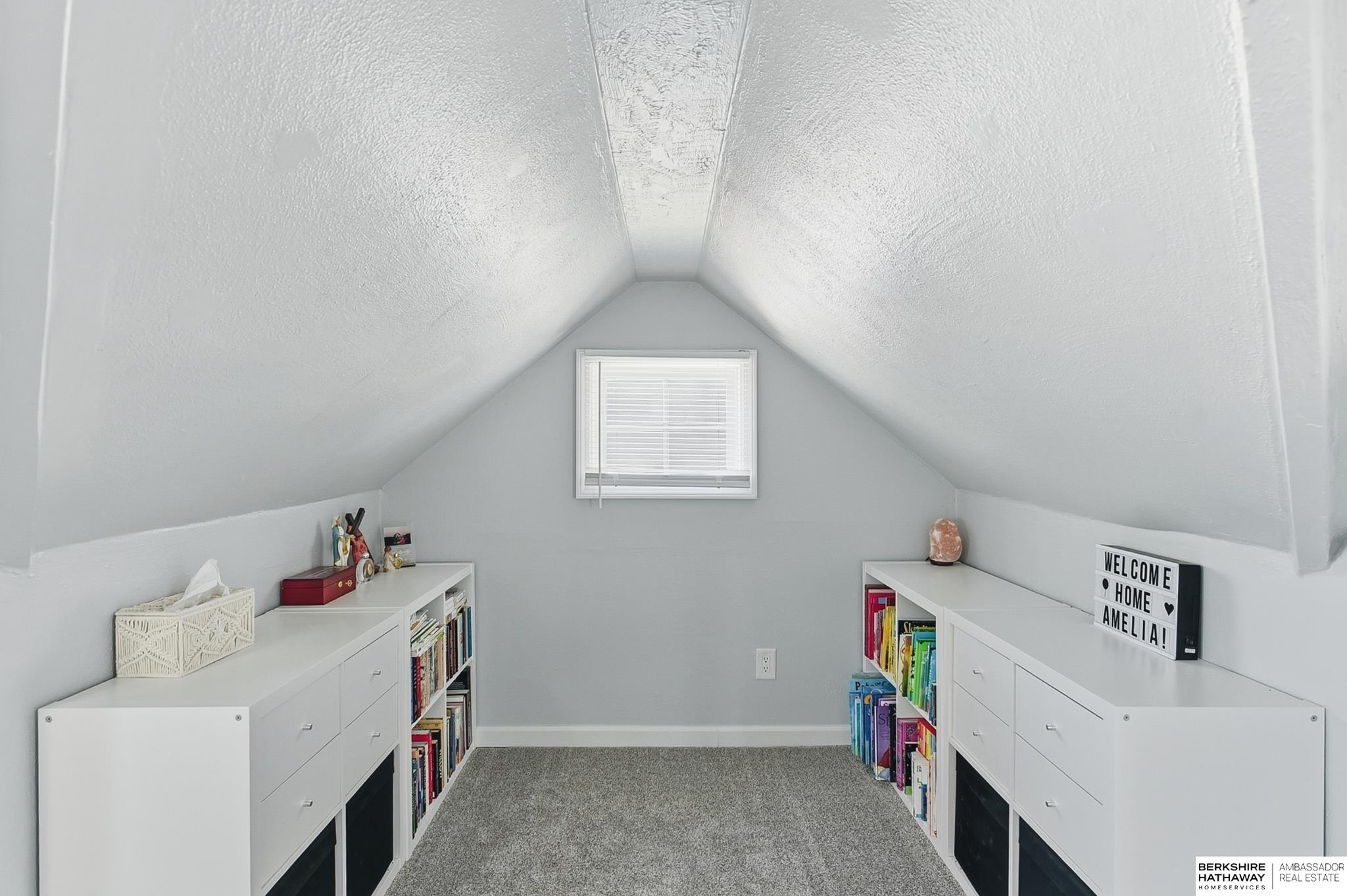 Bellevue, Nebraska 68005, United States, 3 Bedrooms Bedrooms, ,1 BathroomBathrooms,Residential,Active,233790