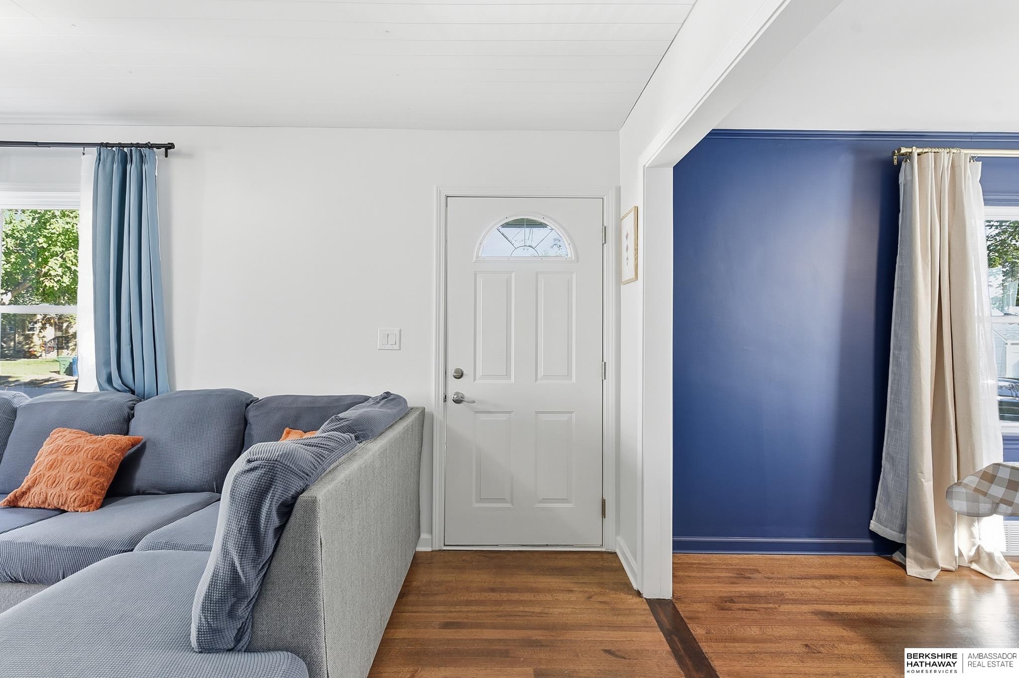 Bellevue, Nebraska 68005, United States, 3 Bedrooms Bedrooms, ,1 BathroomBathrooms,Residential,Active,233790